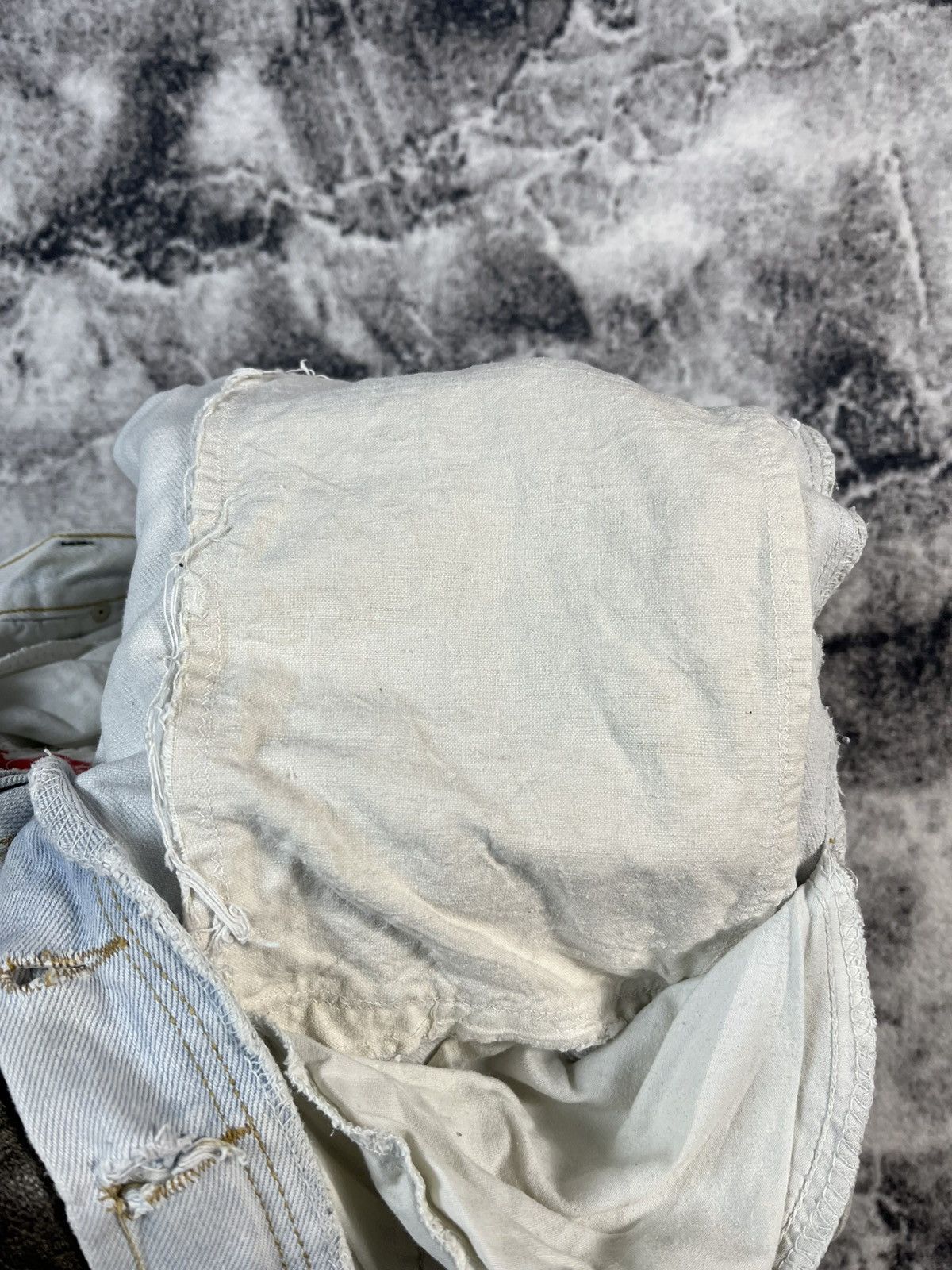 Other Kaserne Zurich Distressed White Jeans Size US 35 - 16 Thumbnail