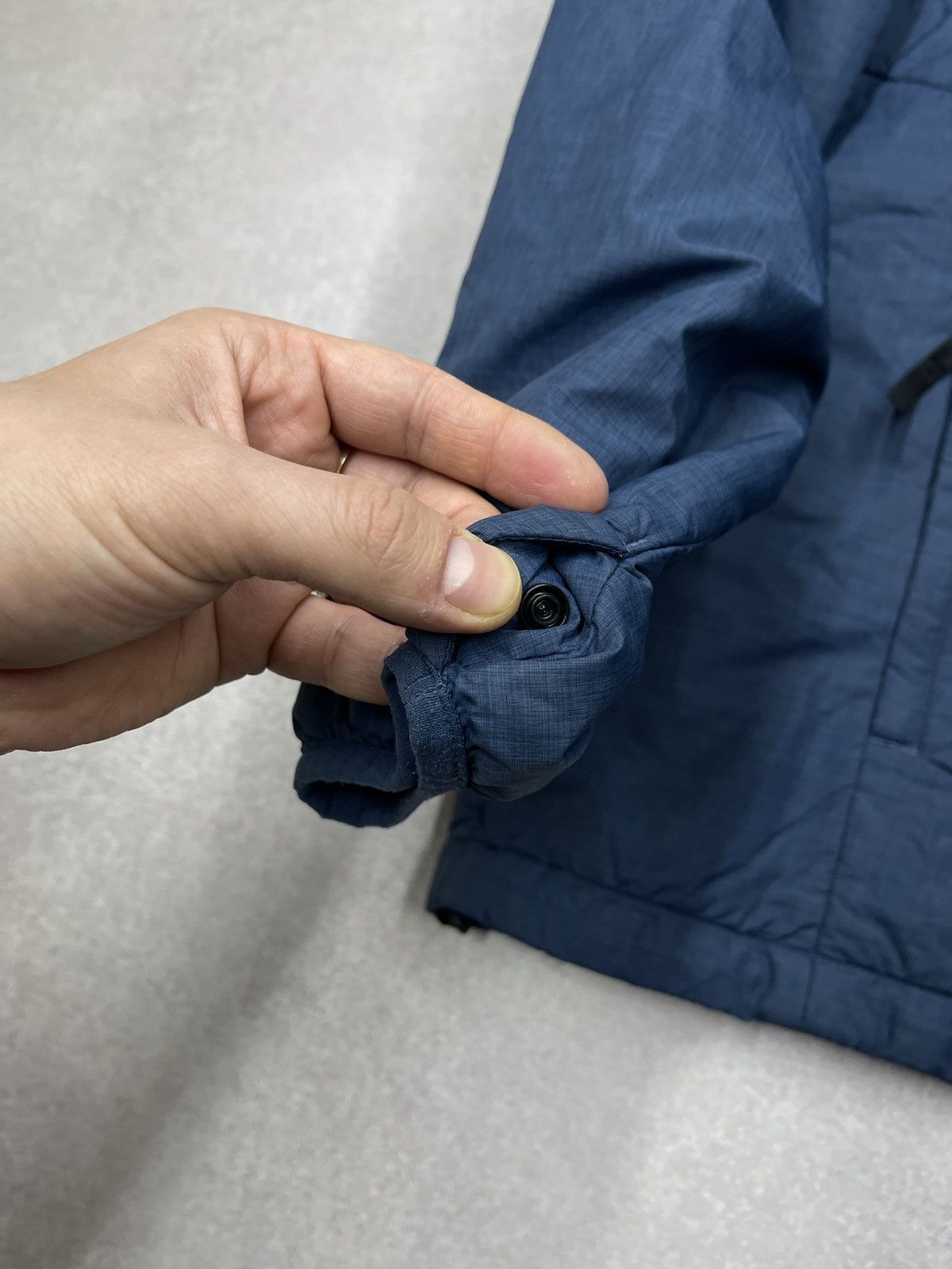 Mens Berghaus Nylon Puffer Jacket Blue Outdoor Gorpcore