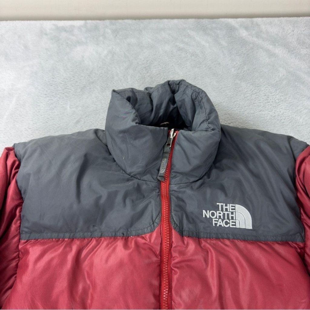 The North Face The North Face Mens Small Nuptse 700 Goose Down Puffer Size US S / EU 44-46 / 1 - 7 Thumbnail