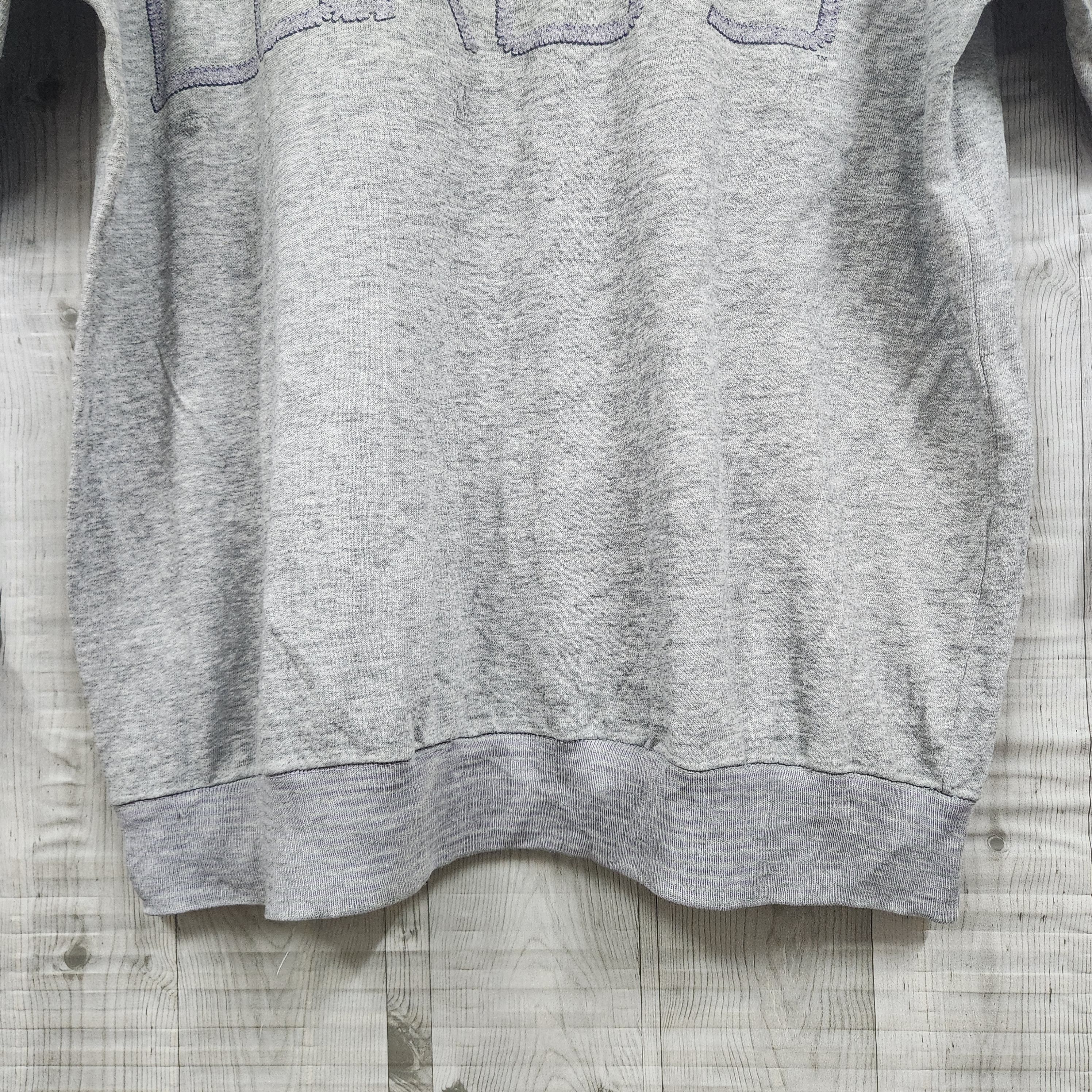 NBA × Vintage Vintage 1990s L.A. Lakers Distressed Sweater Size US XL / EU 56 / 4 - 11 Thumbnail