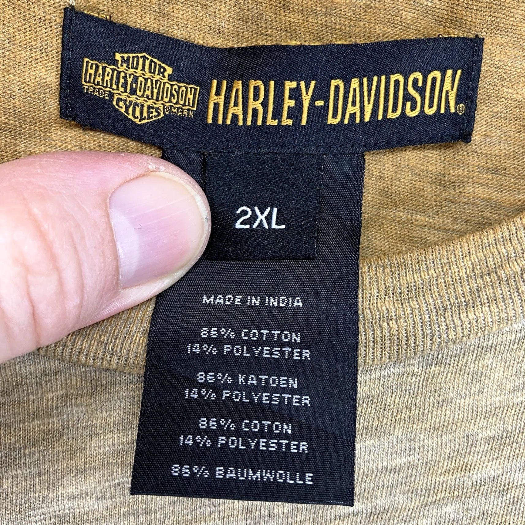 Harley Davidson VINTAGE Harley-Davidson T Shirt Mens 2XL Beige Short Sleeve Crew Neck Embroidered Logo Geometric Breathable Lightweight Retro Rustic Look Size US XXL / EU 58 / 5 - 7 Thumbnail