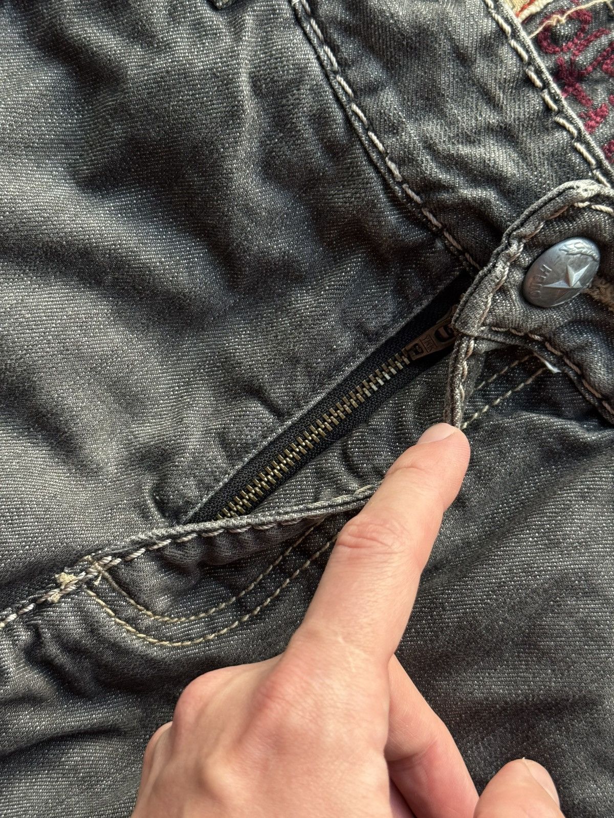 If Six Was Nine Tough Jeansmith Japanese Y2K Relaxed Jeans Gothic Punk Opium Size US 30 / EU 46 - 13 Thumbnail