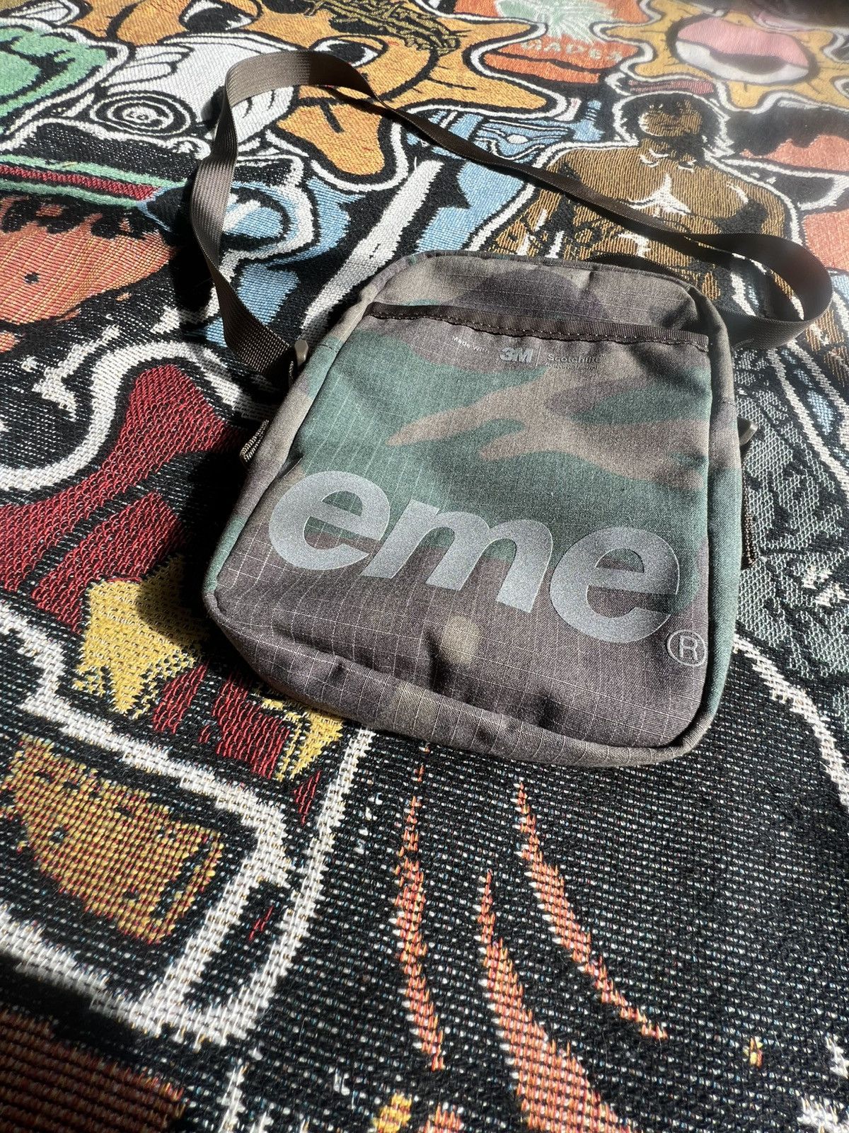 Supreme 📟Supreme Reflective Shoulder Bag📟 Size ONE SIZE - 7 Thumbnail