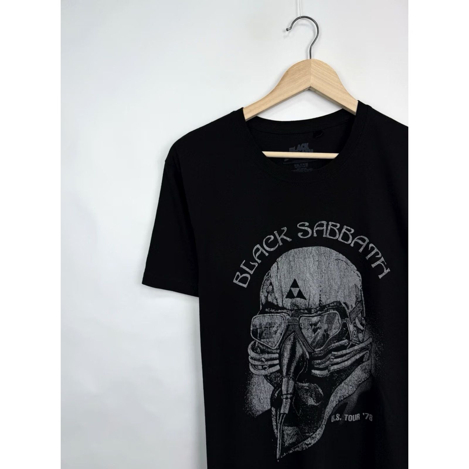 Vintage VINTAGE Black Sabbath US Tour 1978 Never Say Die T-Shirt M Mens Size US M / EU 48-50 / 2 - 3 Thumbnail