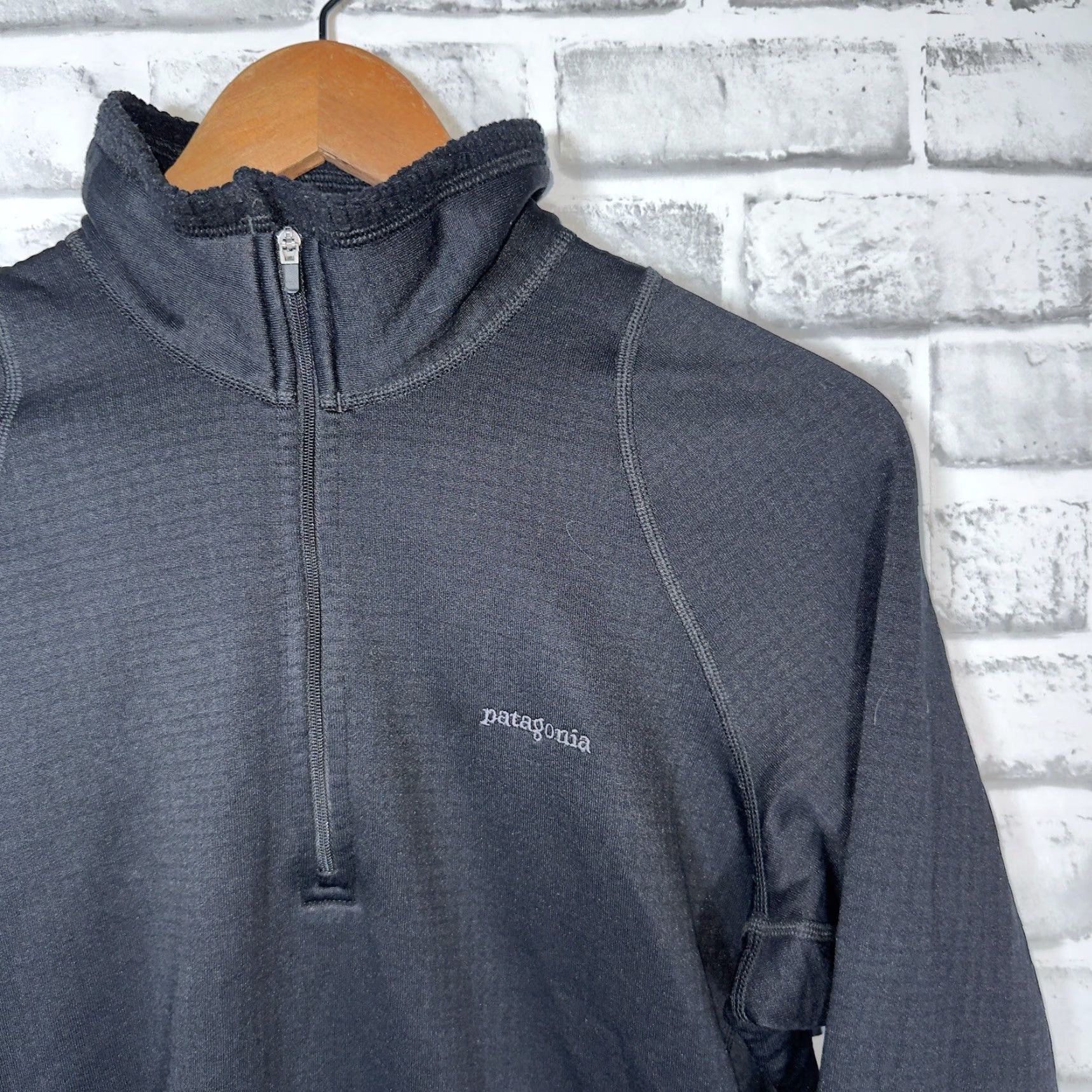 Patagonia Patagonia Polyester Blend Black Full-Zip Jacket Womens Size M Size M / US 6-8 / IT 42-44 - 2 Thumbnail