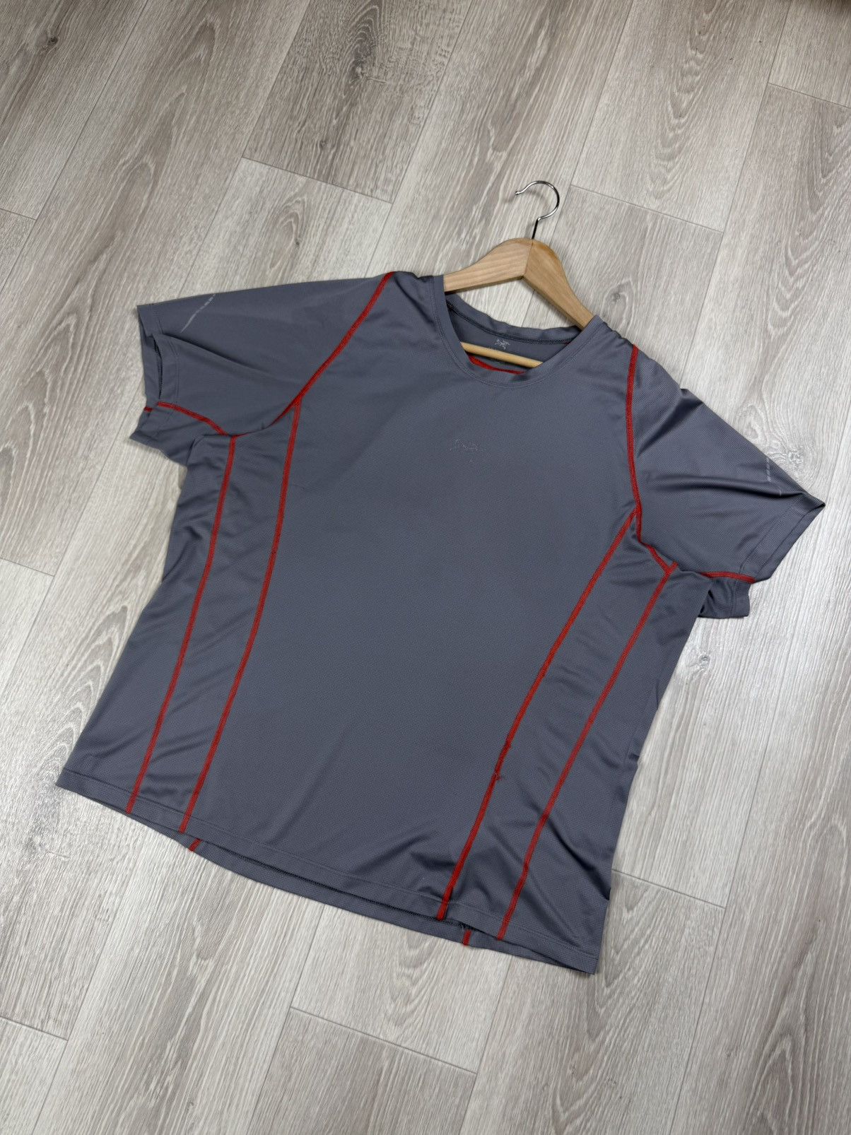 Arc'teryx Arcteryx Outdoor Athletic Hiking T-Shirt Size XL Size US XL / EU 56 / 4 - 3 Thumbnail