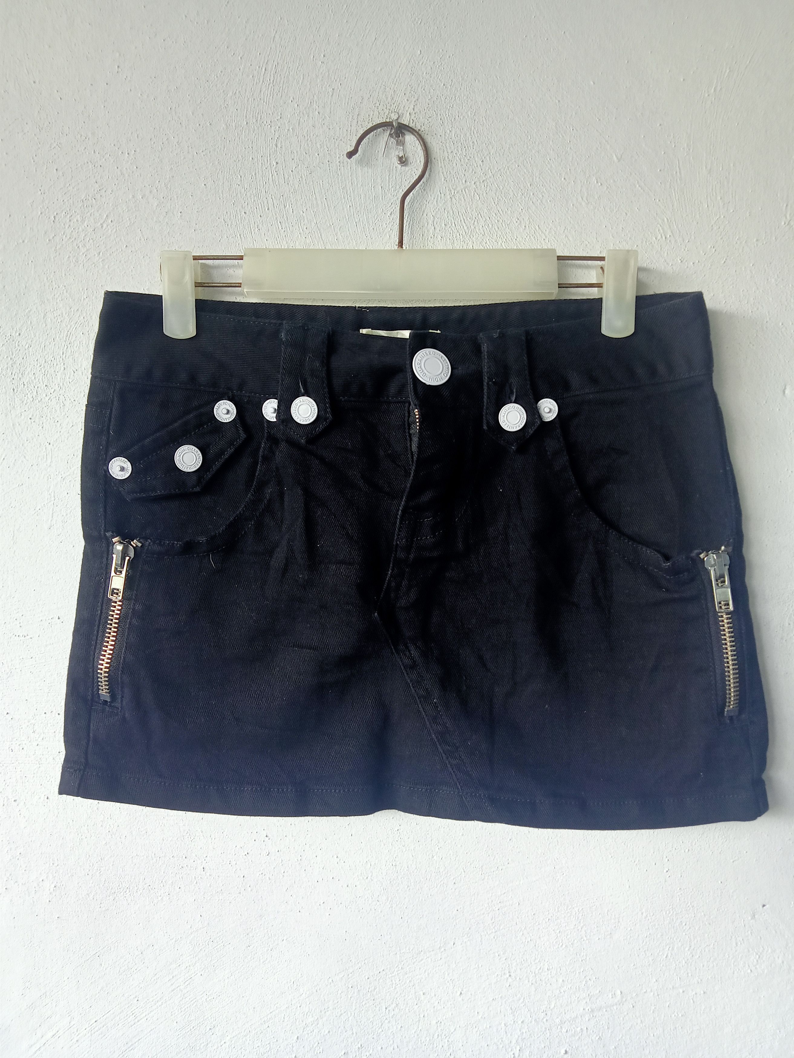 Japanese Brand Japanese Super Black Sidezipper Mini Skirt size 28 Size 28" / US 6 / IT 42 - 1 Thumbnail