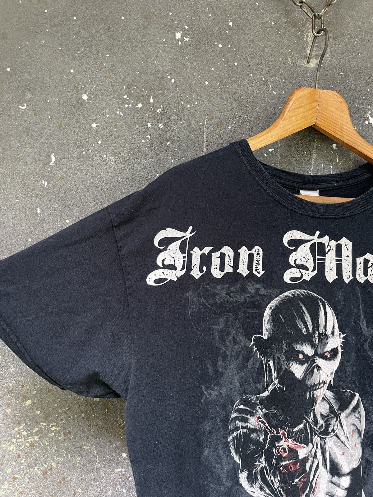 Iron Maiden Vintage Iron Maiden The Book of Souls T-Shirt Rock RARE Size US XL / EU 56 / 4 - 9 Thumbnail