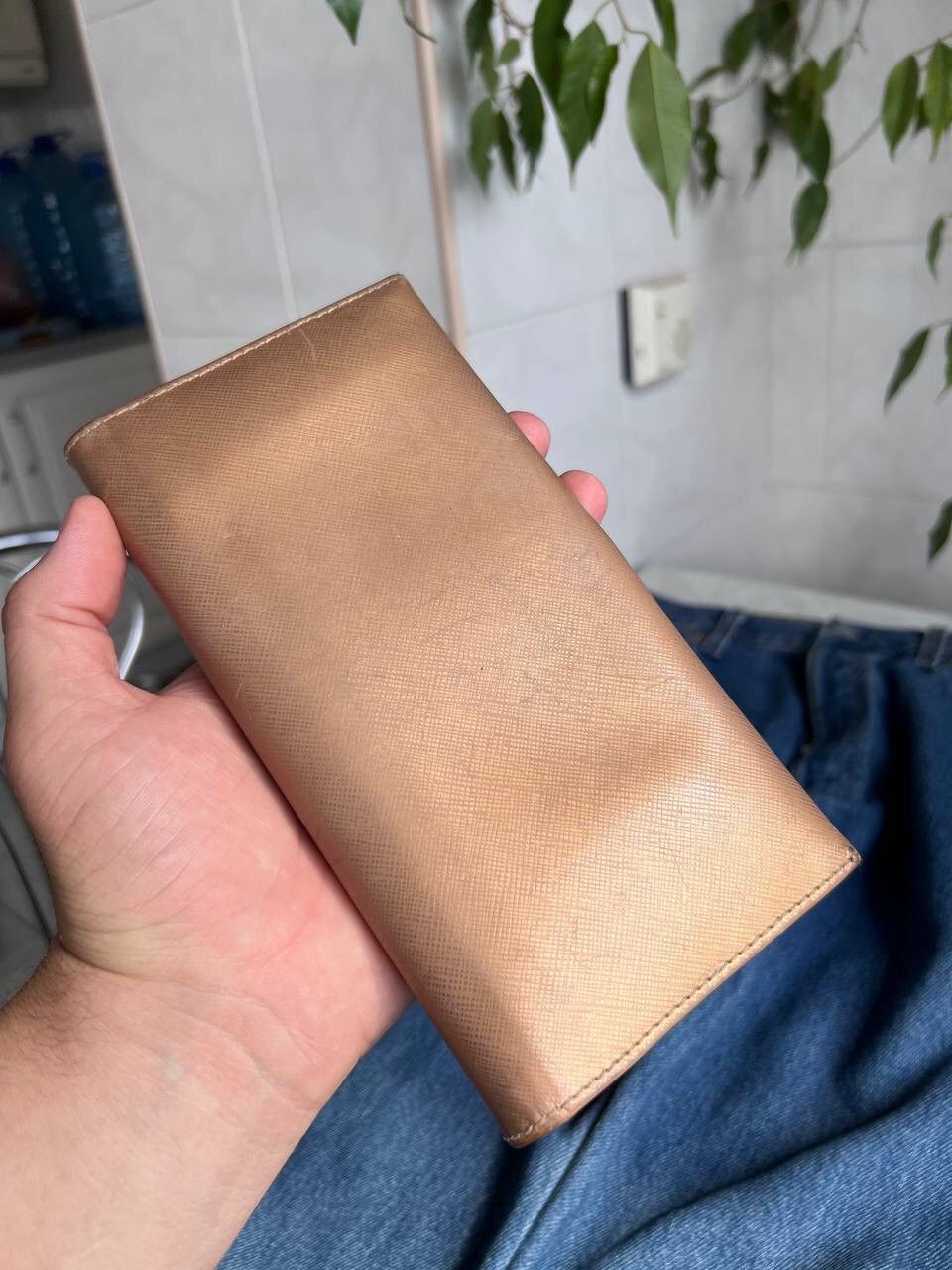 Salvatore Ferragamo Vintage Salvatore Ferragamo Leather Gold Wallet Size ONE SIZE - 4 Thumbnail