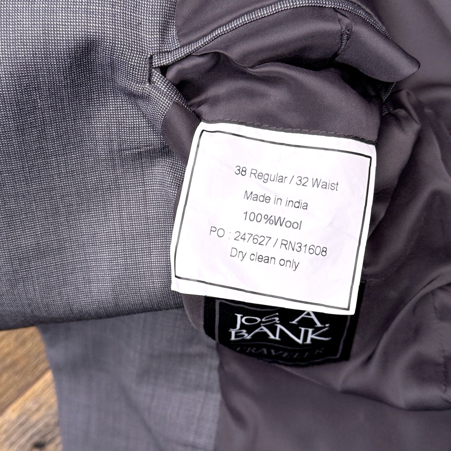 Jos. A. Bank Jos. A. Bank Traveler Suit Jacket 38R Gray Wool Slim Notch Double-Vented Blazer Men Regular Size 38R - 6 Thumbnail