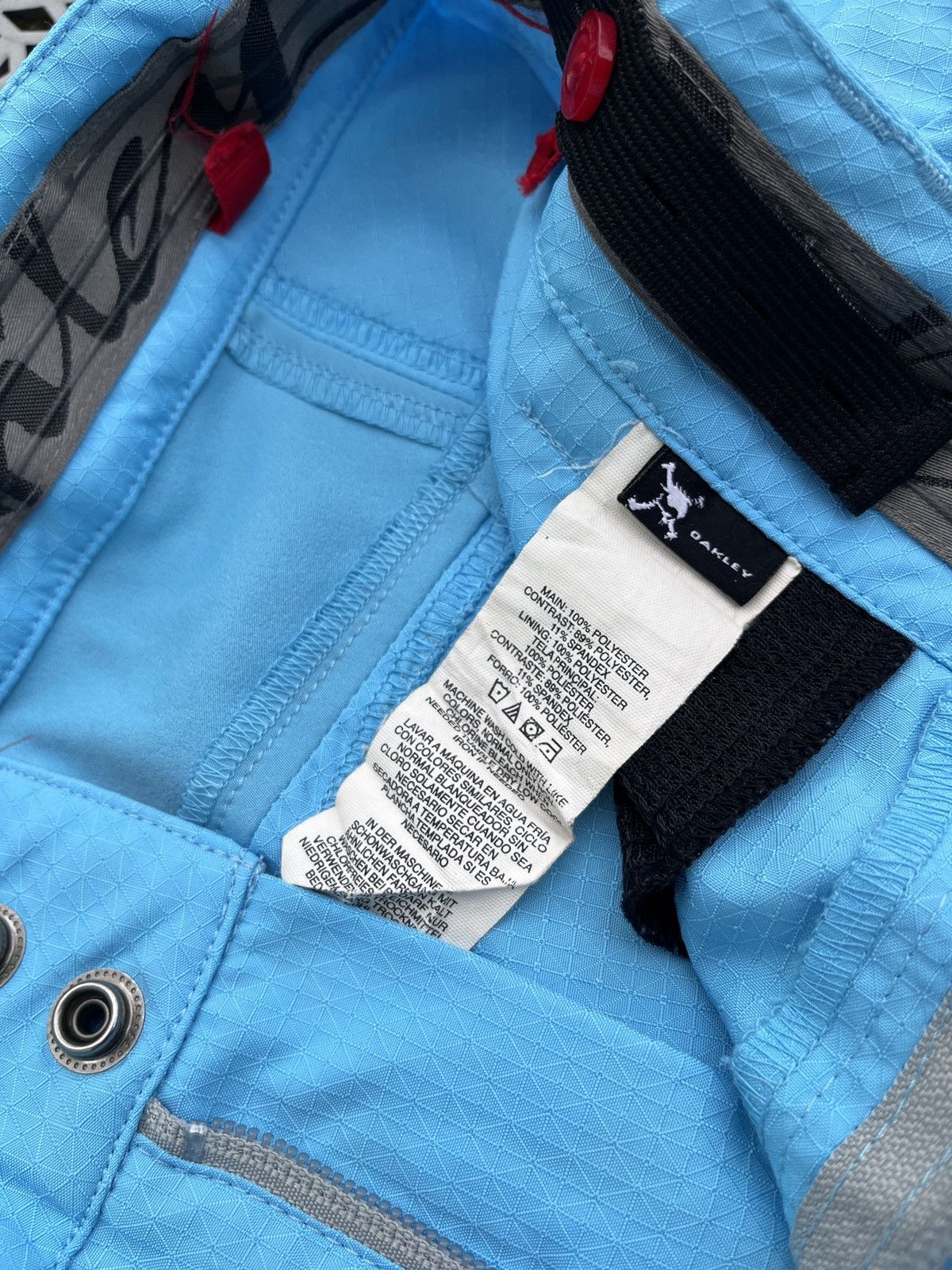 🔥Vintage OAKLEY Outdoor Gorpcore Tech Shorts