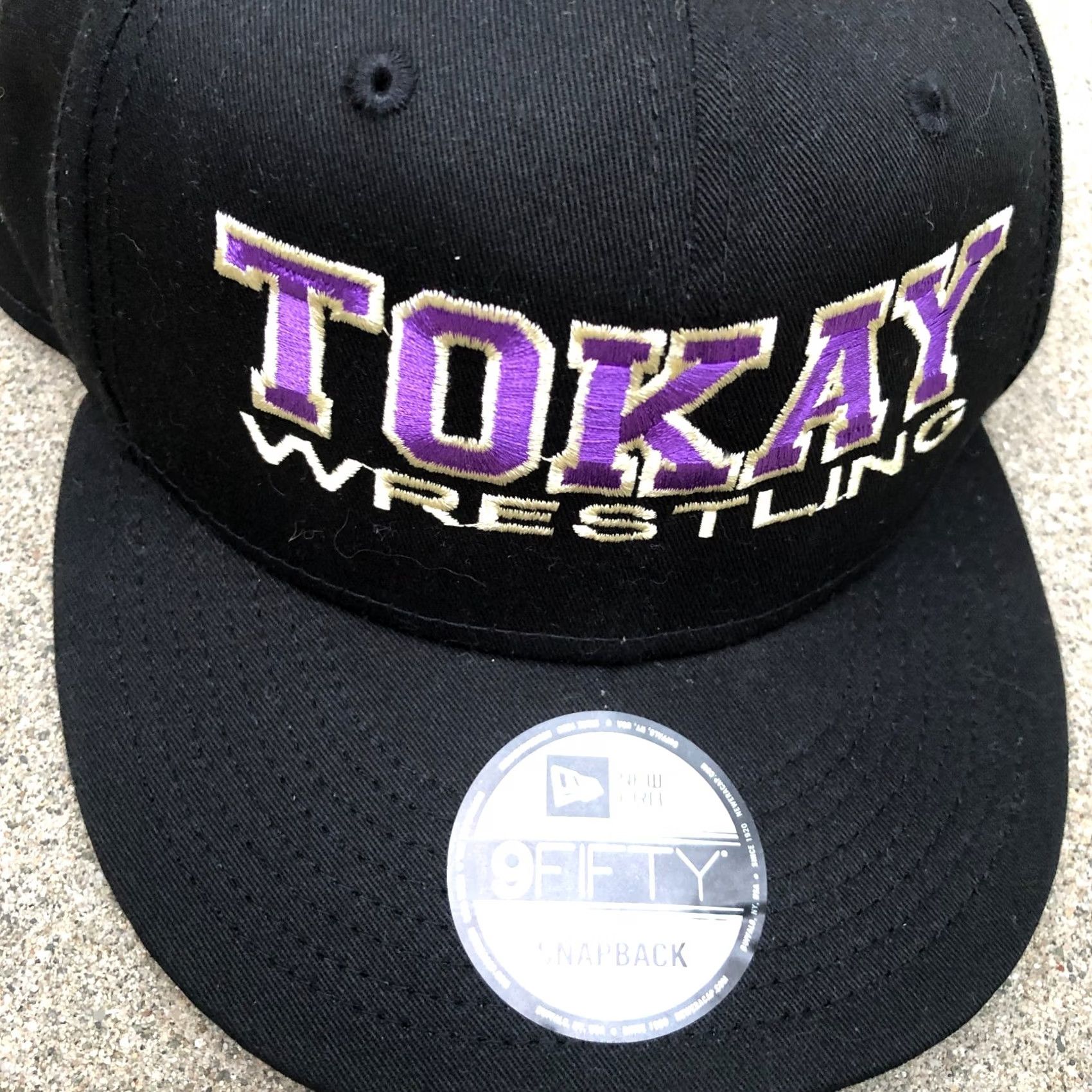 New Era NEW ERA TOKAY HIGH SCHOOL WRESTLING Snapback Hat Men's One Size 9Fifty Cap Black/Purple Adjustment Adjustable Hats Mens 2000s? Size ONE SIZE - 2 Thumbnail