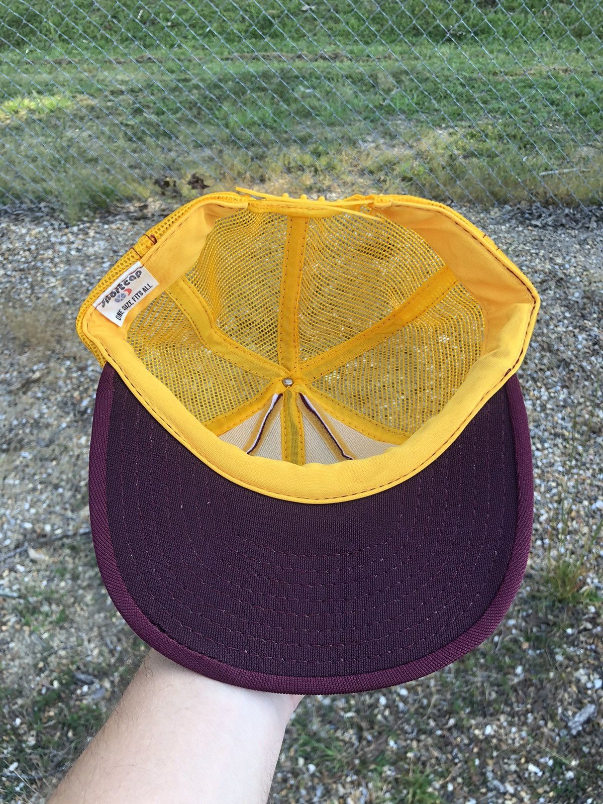 Vintage Vintage 90s USC Trojans Trucker Cap Size ONE SIZE - 7 Thumbnail