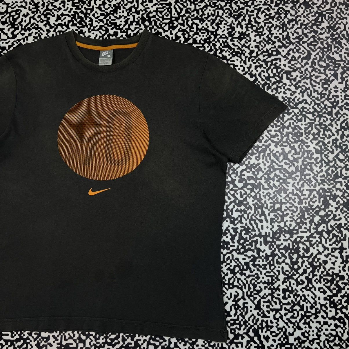 Nike Vintage Y2K Nike Total Ninety 90 Logo Faded Boxy T-shirt Size US XL / EU 56 / 4 - 3 Thumbnail