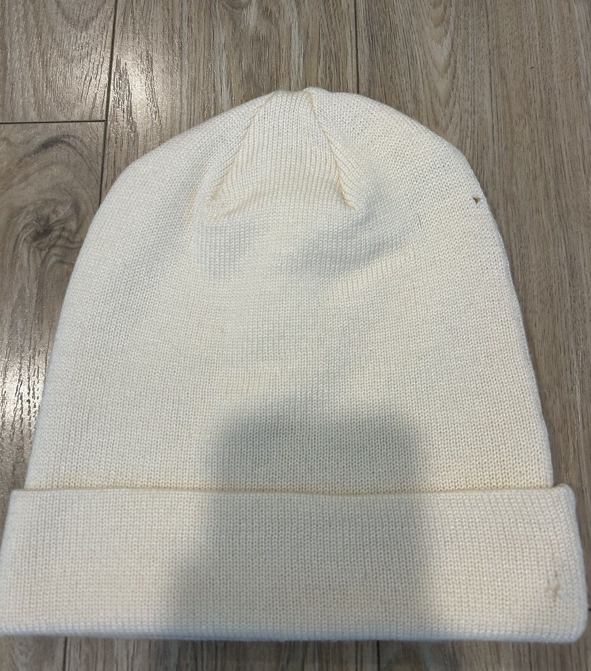 Icecream VERY RARE OG BBC/ICE CREAM RUNNING DOG BEANIE Size ONE SIZE - 5 Thumbnail