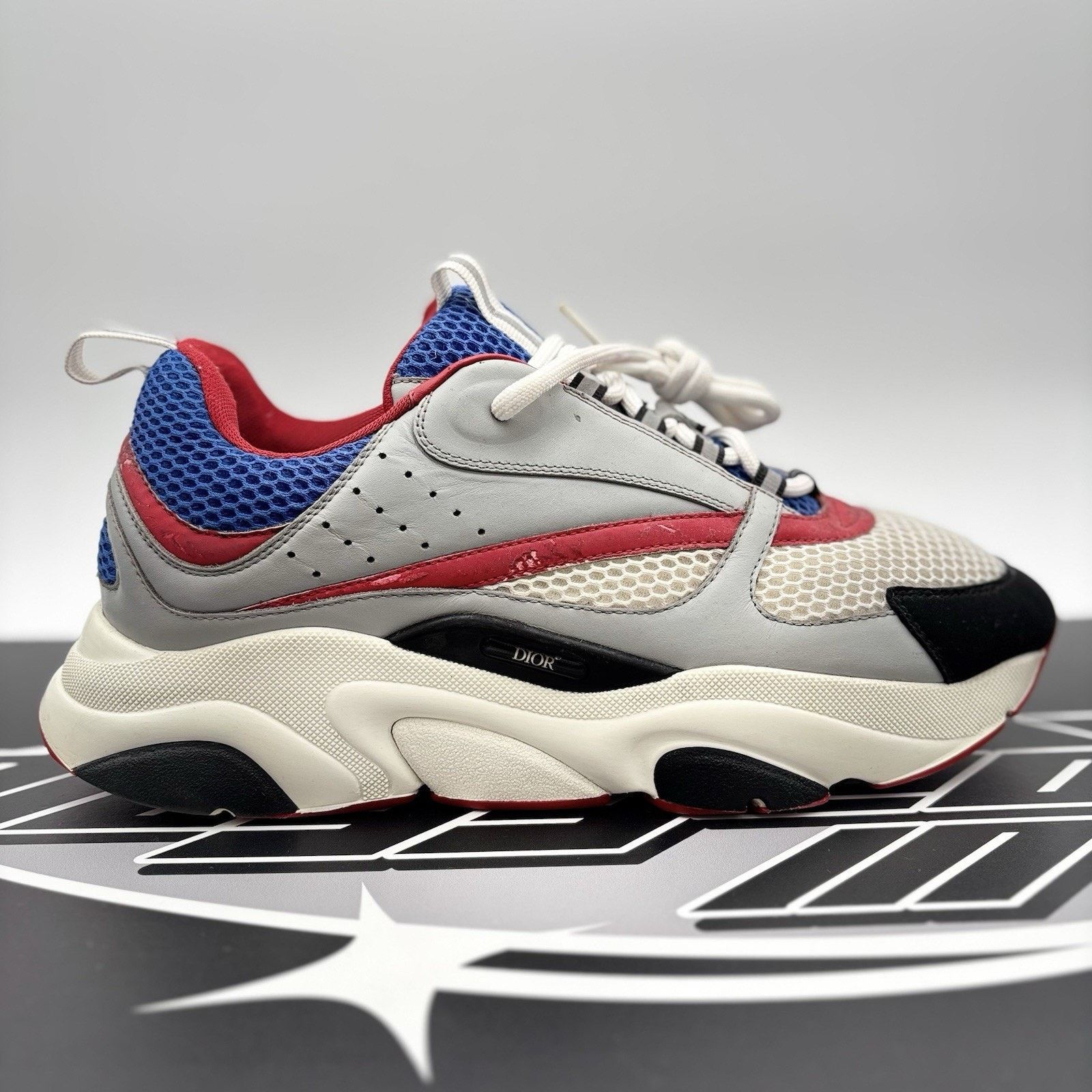 Dior Dior B22 Sneaker ‘ Gray, Red, Blue ‘ | GREAT CONDITION! Size US 11 / EU 44 - 2 Thumbnail