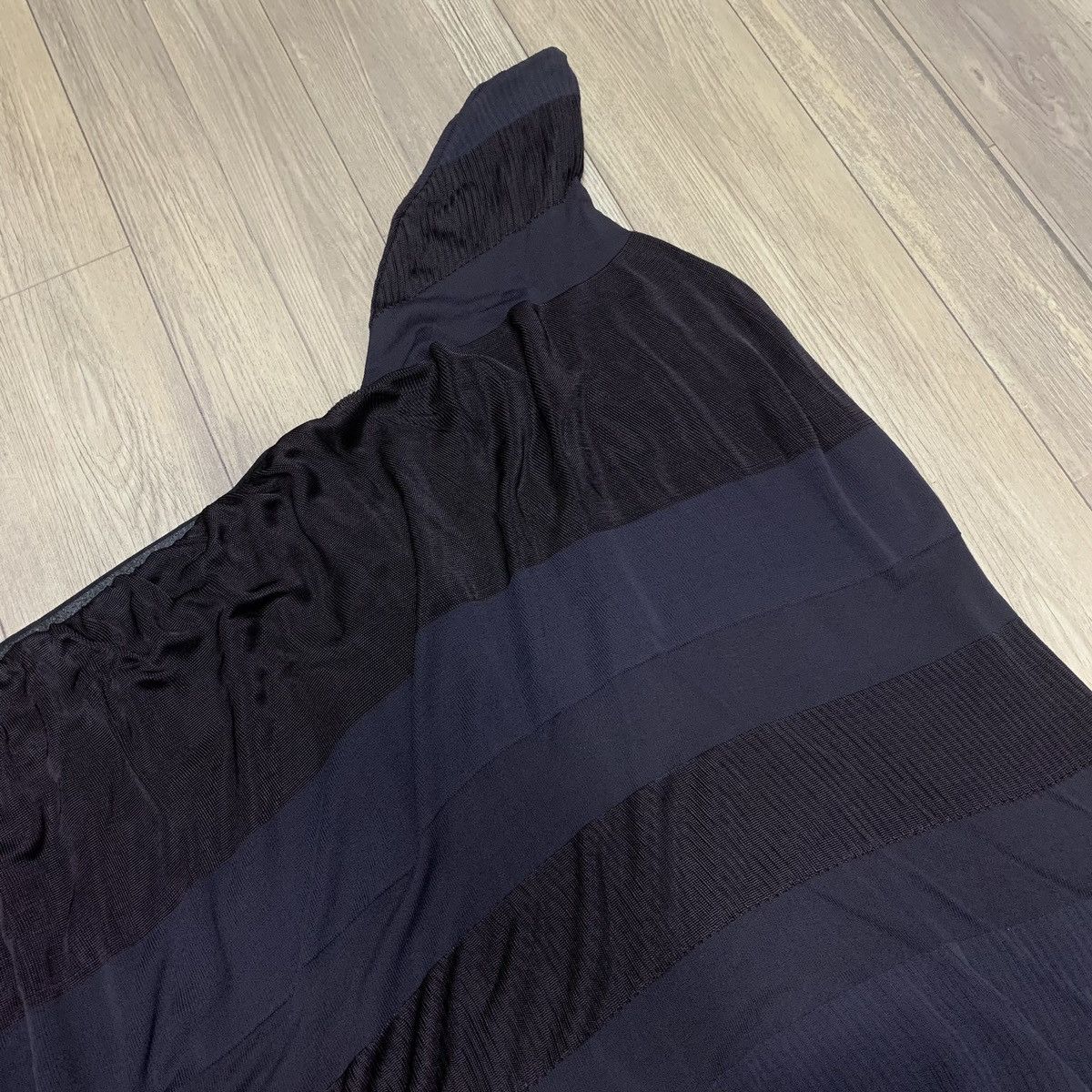 Bottega Veneta Bottega Veneta Heavy Double Layered Striped Midi Skirt Size 30" / US 8 / IT 44 - 5 Thumbnail