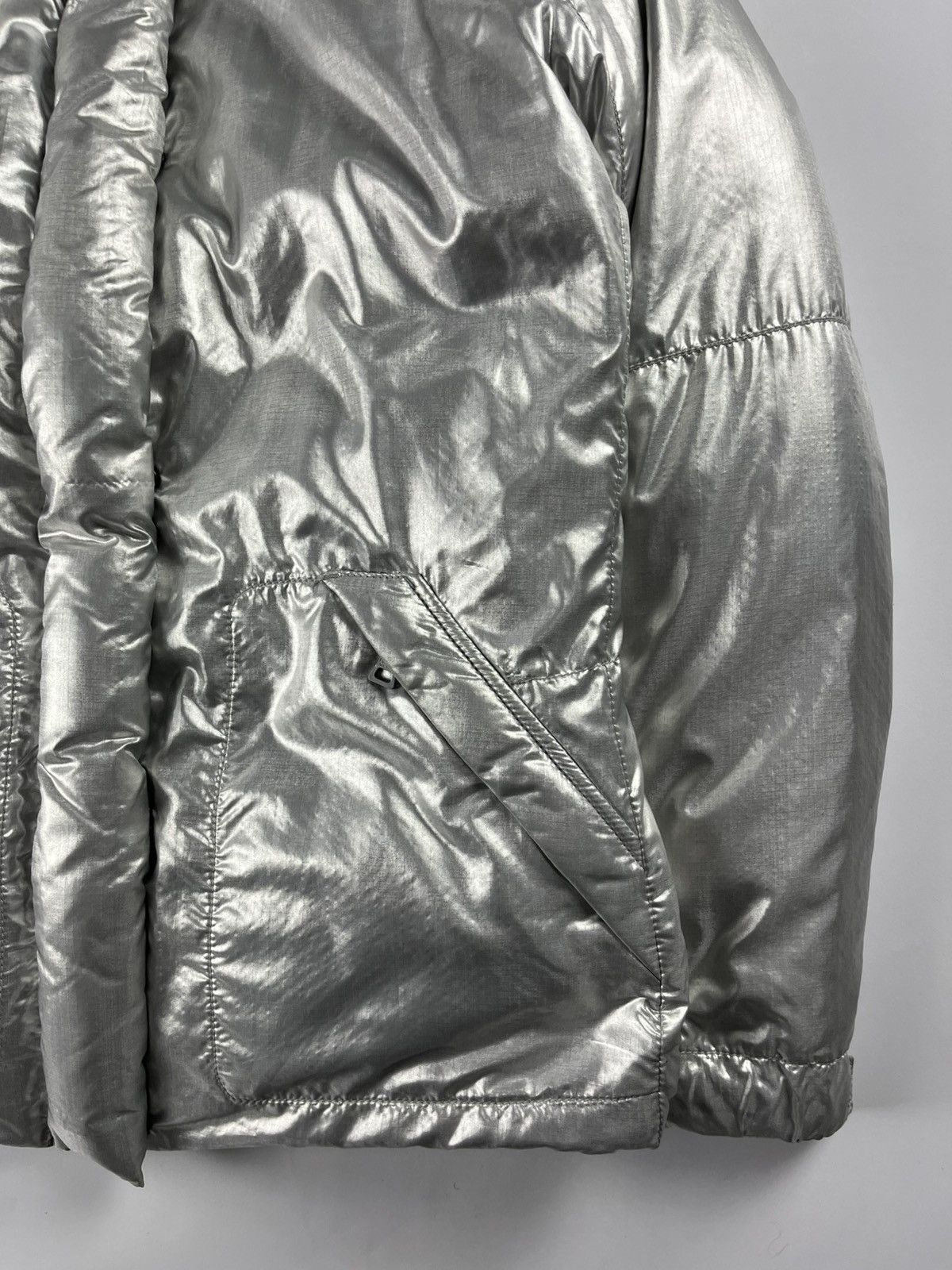 Prada Prada Silver Astro Puffer Jacket FW 2006 Size S / US 4 / IT 40 - 6 Thumbnail