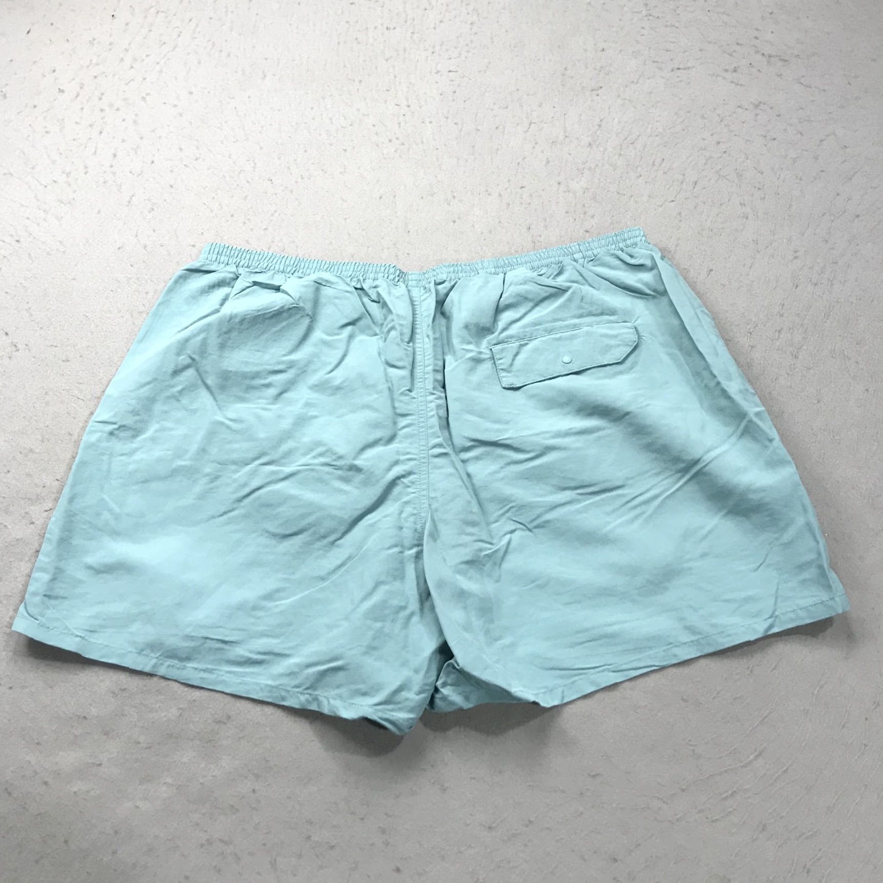 Patagonia Patagonia Shorts Mens 2XL Green Nylon Baggies Summer Drawstring Athletic Activewear Regular Inseam 5 in Mens Size US 39 - 6 Thumbnail