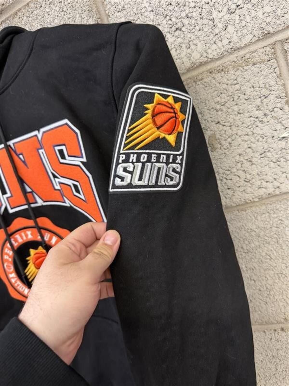 NBA Phoenix Suns Black Hoodie Sweatshirt with Logo and Team Name Size US M / EU 48-50 / 2 - 3 Thumbnail
