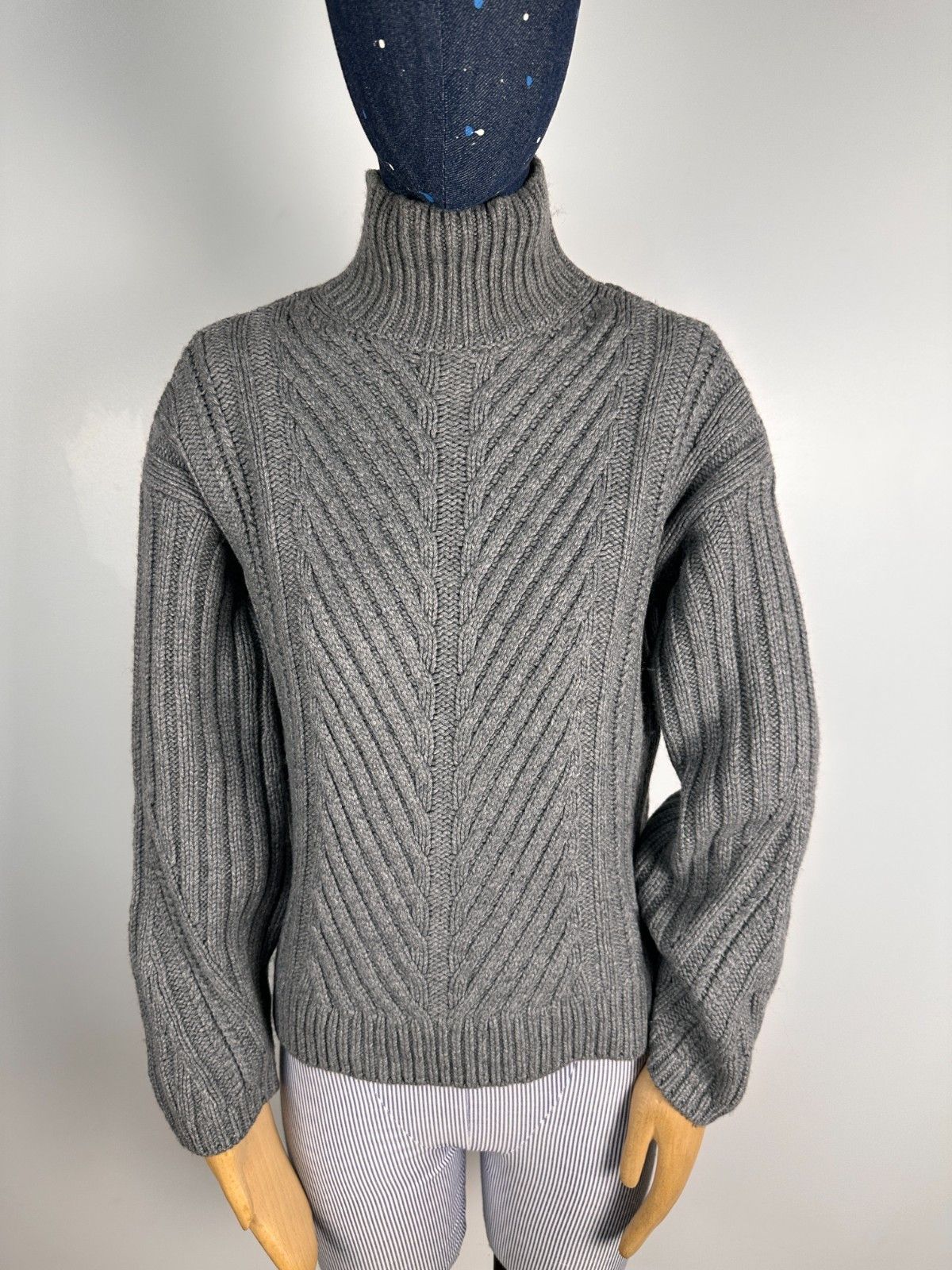Massimo Dutti Massimo Dutti Italian Yarn Cable Knit Wool Jumper Sweater XS Size XS / US 0-2 / IT 36-38 - 1 Thumbnail