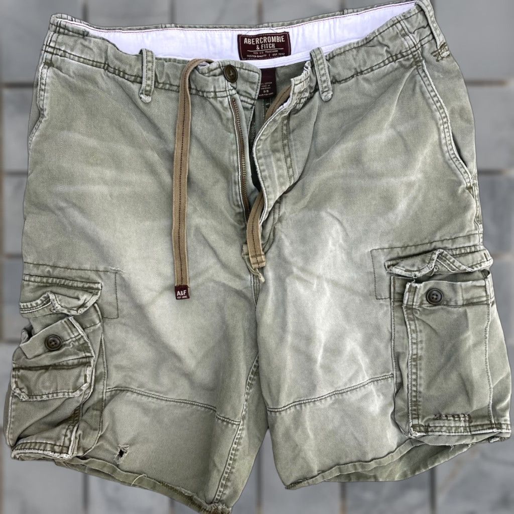 Abercrombie & Fitch VINTAGE Abercrombie & Fitch Cargo Shorts 33 Green Cotton Blend 90s Fatigue Pockets Zip Hike Casual Mens Size US 33 - 1 Thumbnail