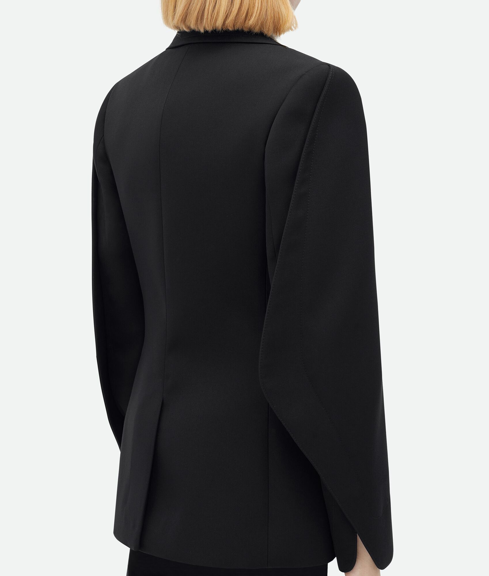 Bottega Veneta o1n1vont1225 Curved Sleeves Wool Jacket in Black Size XS / US 0-2 / IT 36-38 - 4 Thumbnail