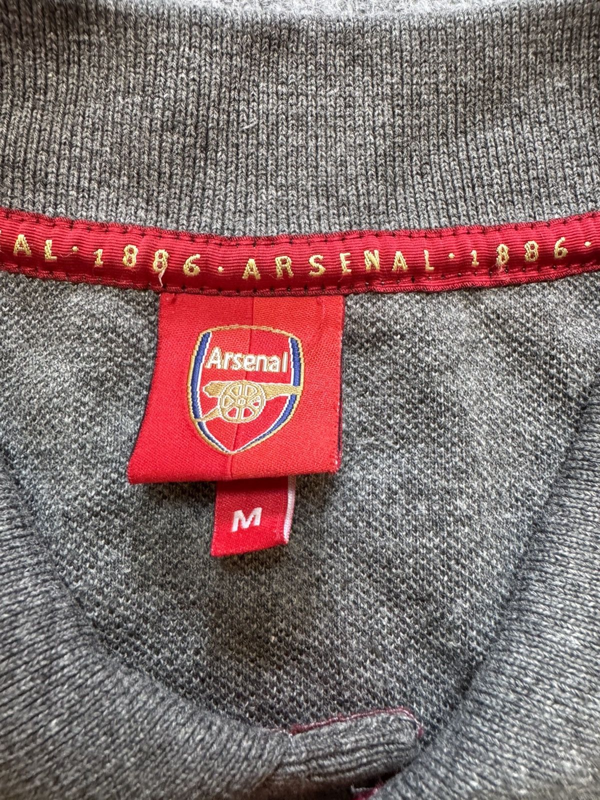 Other Vintage polos Arsenal soccer football rare gunners Size US M / EU 48-50 / 2 - 6 Thumbnail