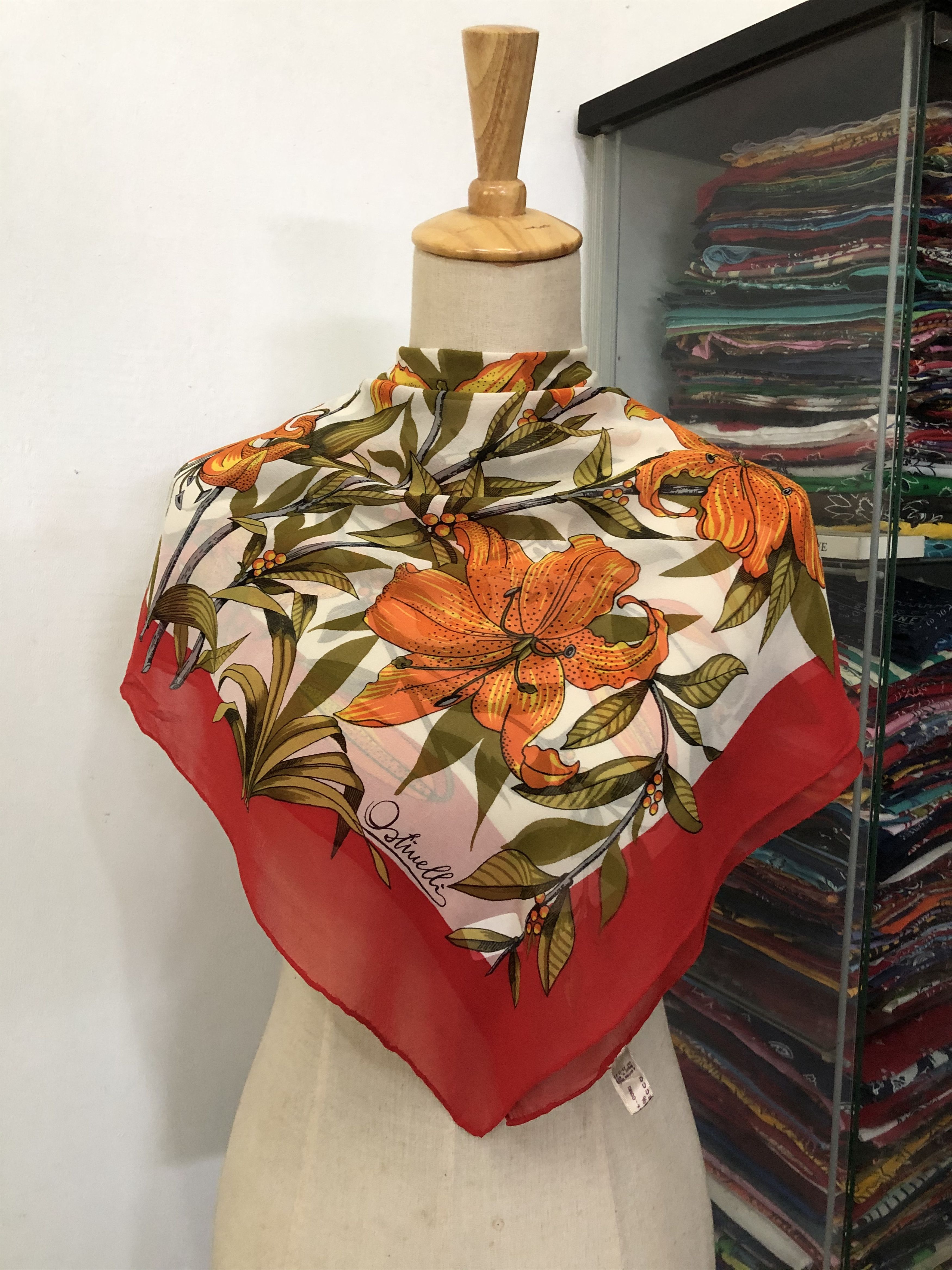 Vintage Vintage Silk Scarf Size ONE SIZE - 1 Thumbnail