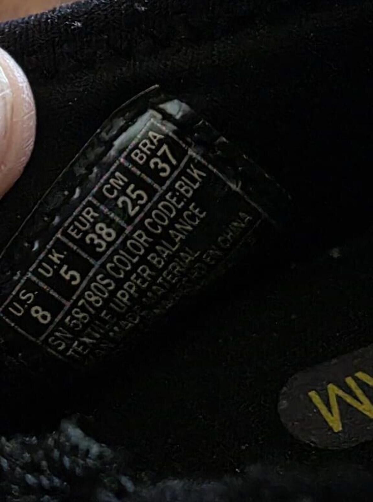 SKECHERS Skechers Relaxed Fit Memory Foam Black Sneakers Women Size 8 Size US 8 / IT 38 - 7 Thumbnail