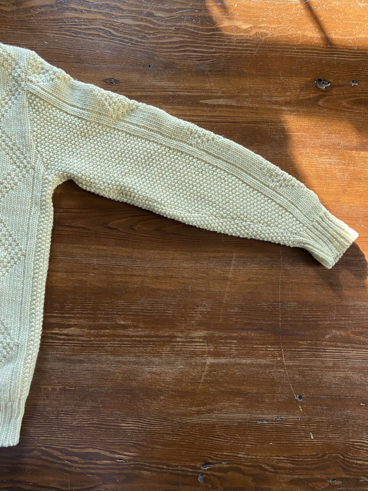 Vintage Vintage 60’s/70’s Cream Fisherman Knit Sweater Size US M / EU 48-50 / 2 - 8 Thumbnail