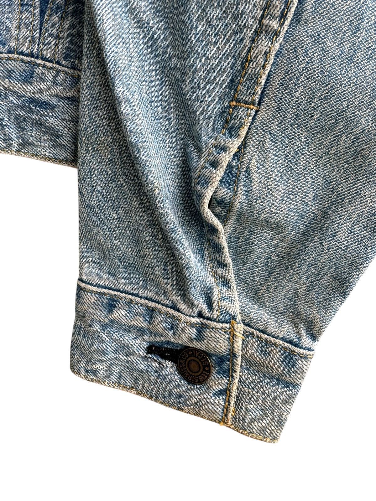 Levi's × Levi's Vintage Clothing × Vintage Vintage Levis 557 Trucker Denim Jackwt Size US XXS / EU 40 - 6 Thumbnail