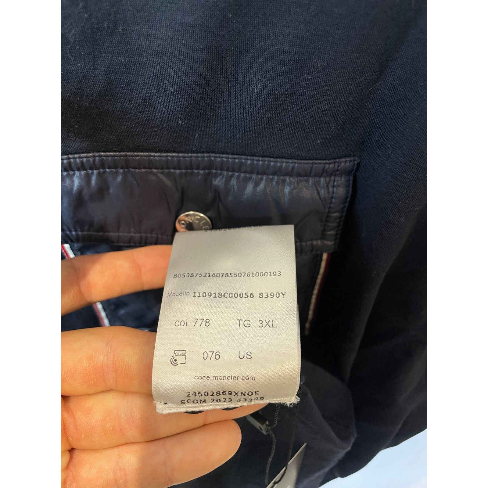 Moncler Moncler Navy Pocket Tee Used XXXL Size US XXL / EU 58 / 5 - 2 Thumbnail