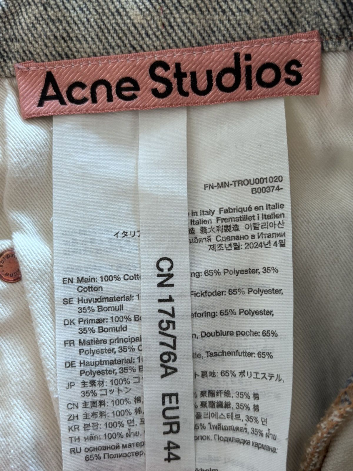 Acne Studios Acne Studios TOL Keychains Jeans Size US 28 / EU 44 - 3 Thumbnail