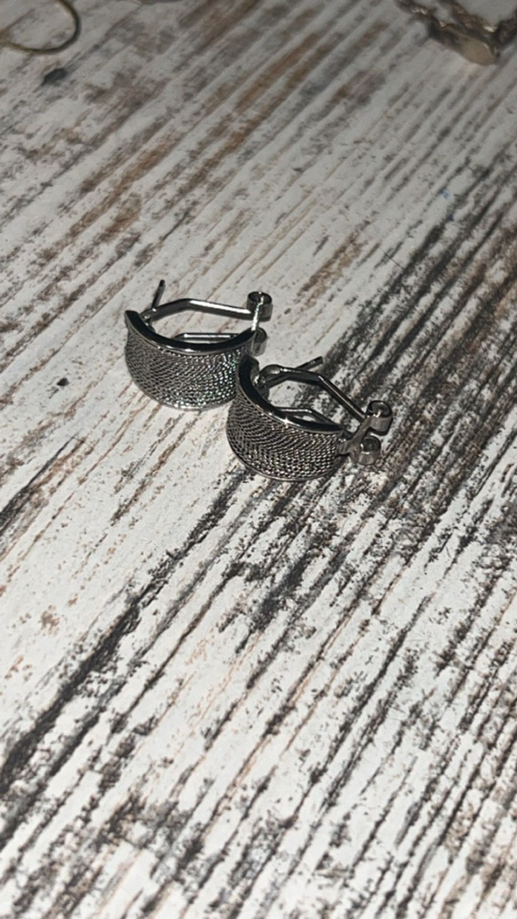 The Unbranded Brand Women's Unbranded Silver Tone Textured Hoop Earrings One Siz Size ONE SIZE - 1 Thumbnail