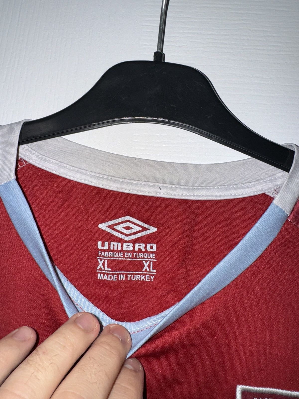Vintage Vintage West Ham United 2022/23 Umbro Fan Jersey Blokcore XL Size US XL / EU 56 / 4 - 11 Thumbnail