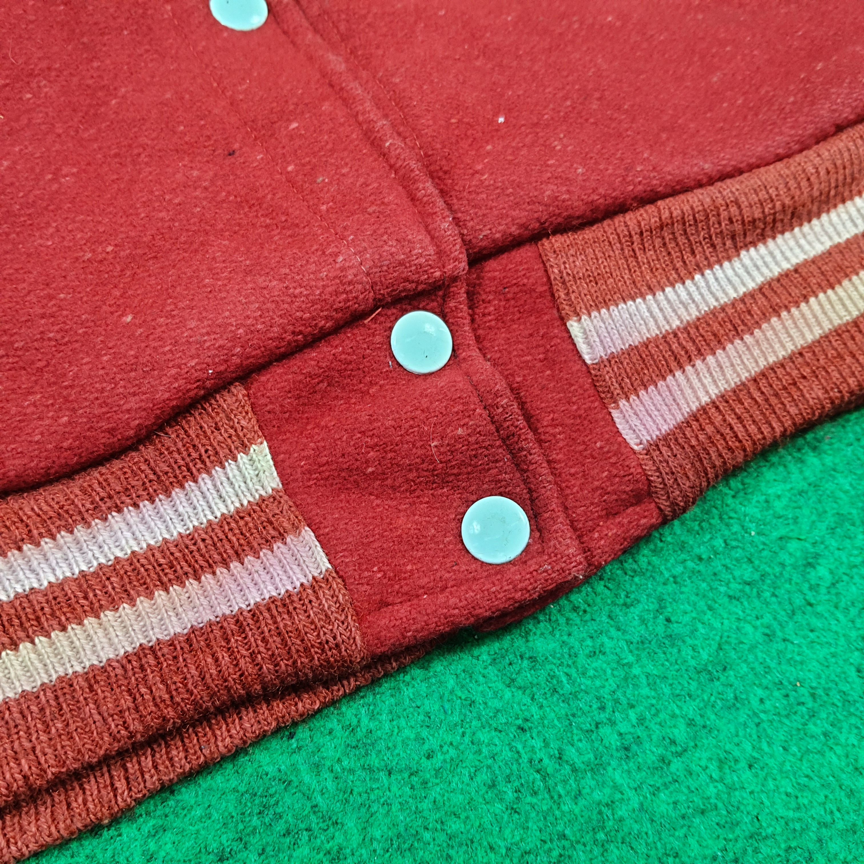 Vintage Vintage 70s Melville Letterman Jacket Red Wool Jacket C304N8 Size US S / EU 44-46 / 1 - 12 Thumbnail