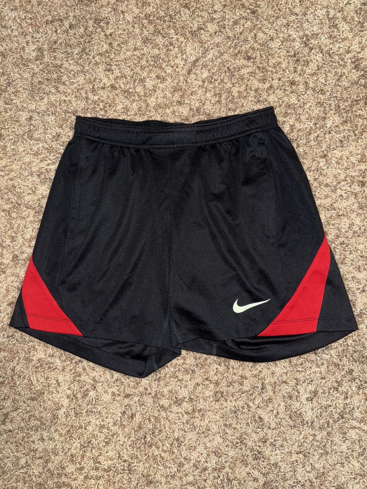 Nike Nike Women’s Black USWNT Strike Performance Shorts Sample Size 28" / US 6 / IT 42 - 1 Thumbnail