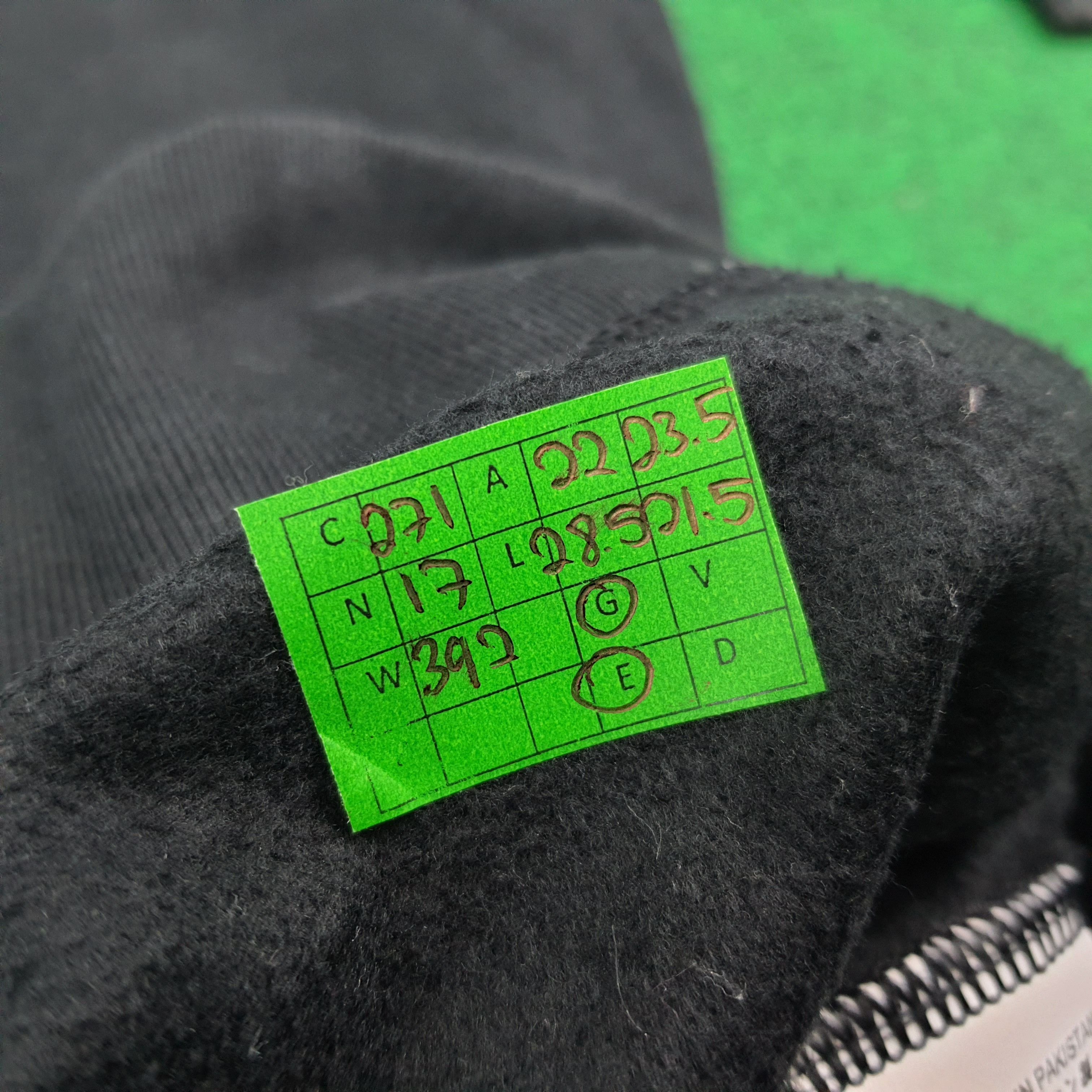 Nike Vintage Nike Full Zipper Hoodie C271N17 Size US M / EU 48-50 / 2 - 8 Thumbnail