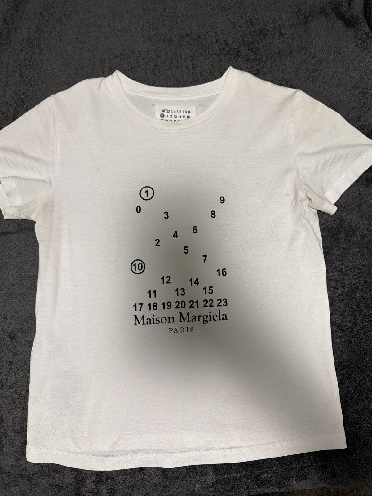 Maison Margiela MAISON MARGIELA 10 PIXEL LOGO TEE | Grailed