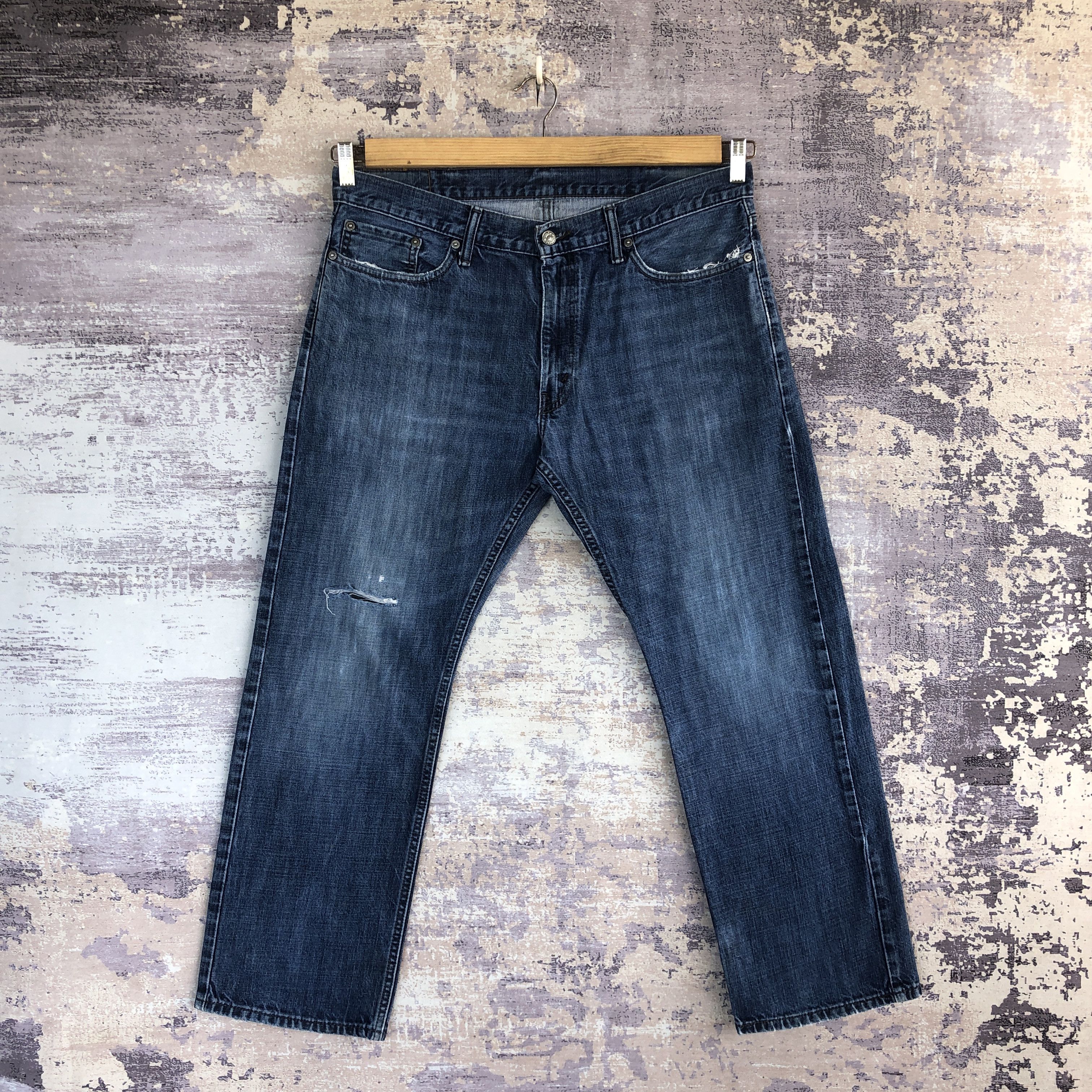 Levi's Vintage Levis 514 Jeans Distressed Levi's Faded Wash Denim Size US 36 / EU 52 - 1 Thumbnail