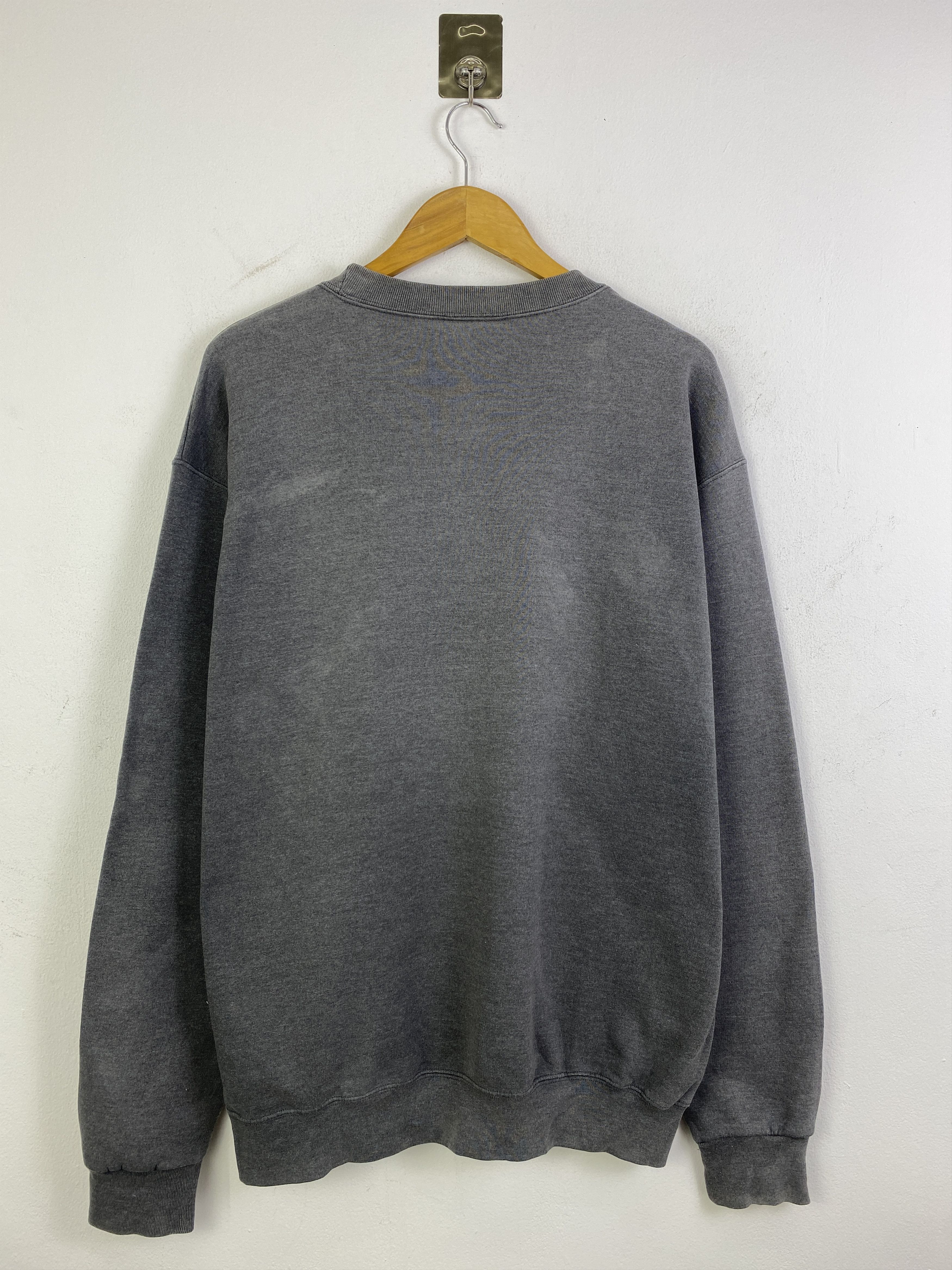 Champion Vintage Champion Faded Pullover Sweatshirt SH0284 Size US L / EU 52-54 / 3 - 3 Thumbnail