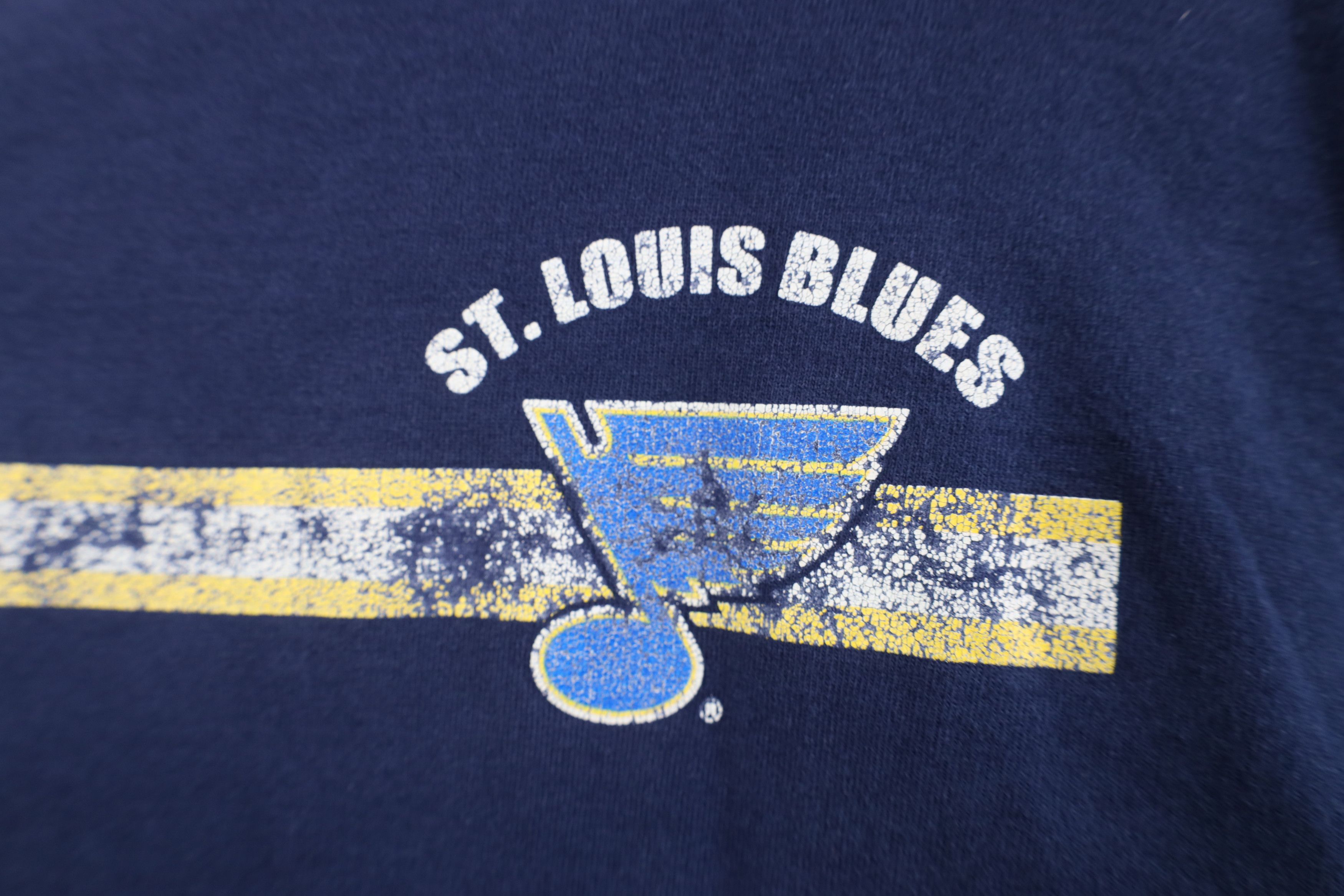 Vintage Vintage 90s St Louis Blues Hockey Long Sleeve T-Shirt Blue Size US L / EU 52-54 / 3 - 6 Thumbnail
