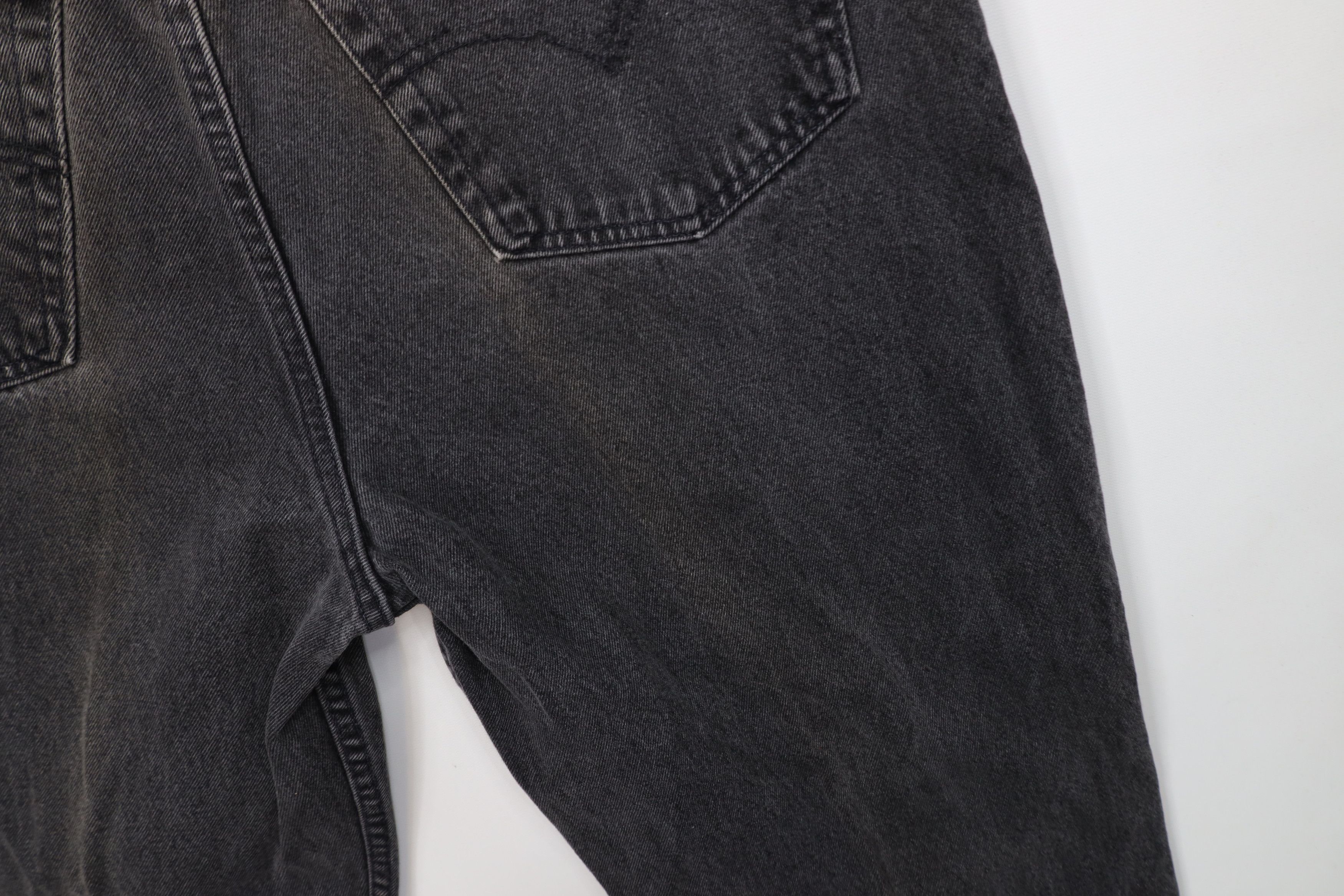 Levi's Vintage 90s Levis 540 Relaxed Fit Denim Jeans Black USA Size US 38 / EU 54 - 12 Thumbnail