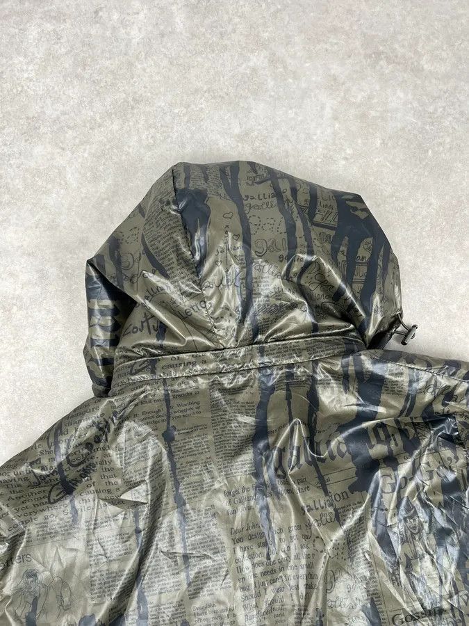 John Galliano AW2010 John Galliano Khaki Military Camouflage Newspaper Light Jacket Size US L / EU 52-54 / 3 - 7 Thumbnail