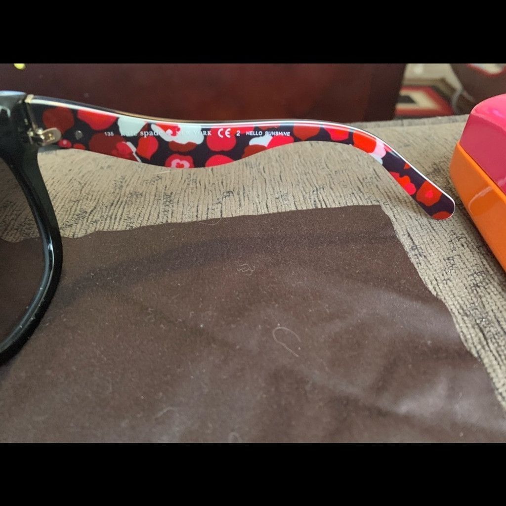 Kate Spade Cute Kate Spade sunglasses Size ONE SIZE - 4 Thumbnail