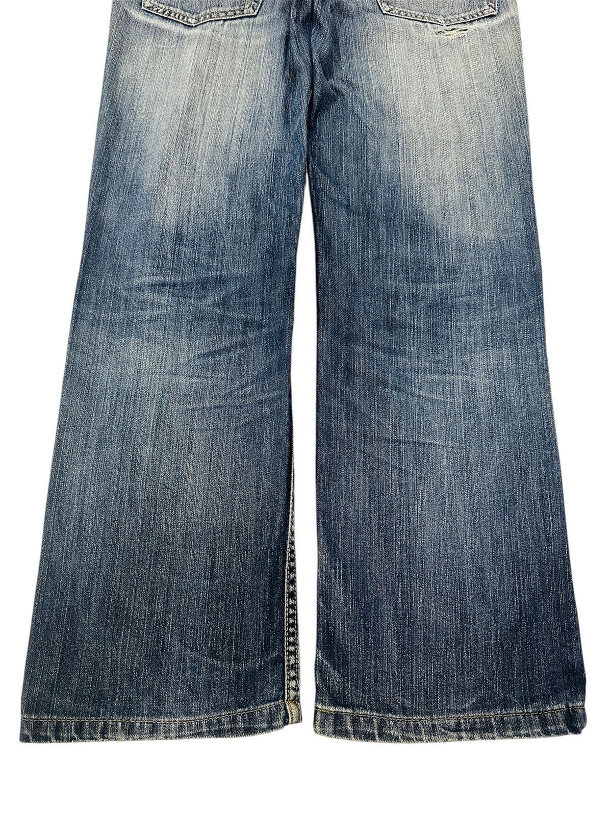 Japanese Brand Vintage JUNMEN Cross Design Distressed Jeans Size US 32 / EU 48 - 6 Thumbnail