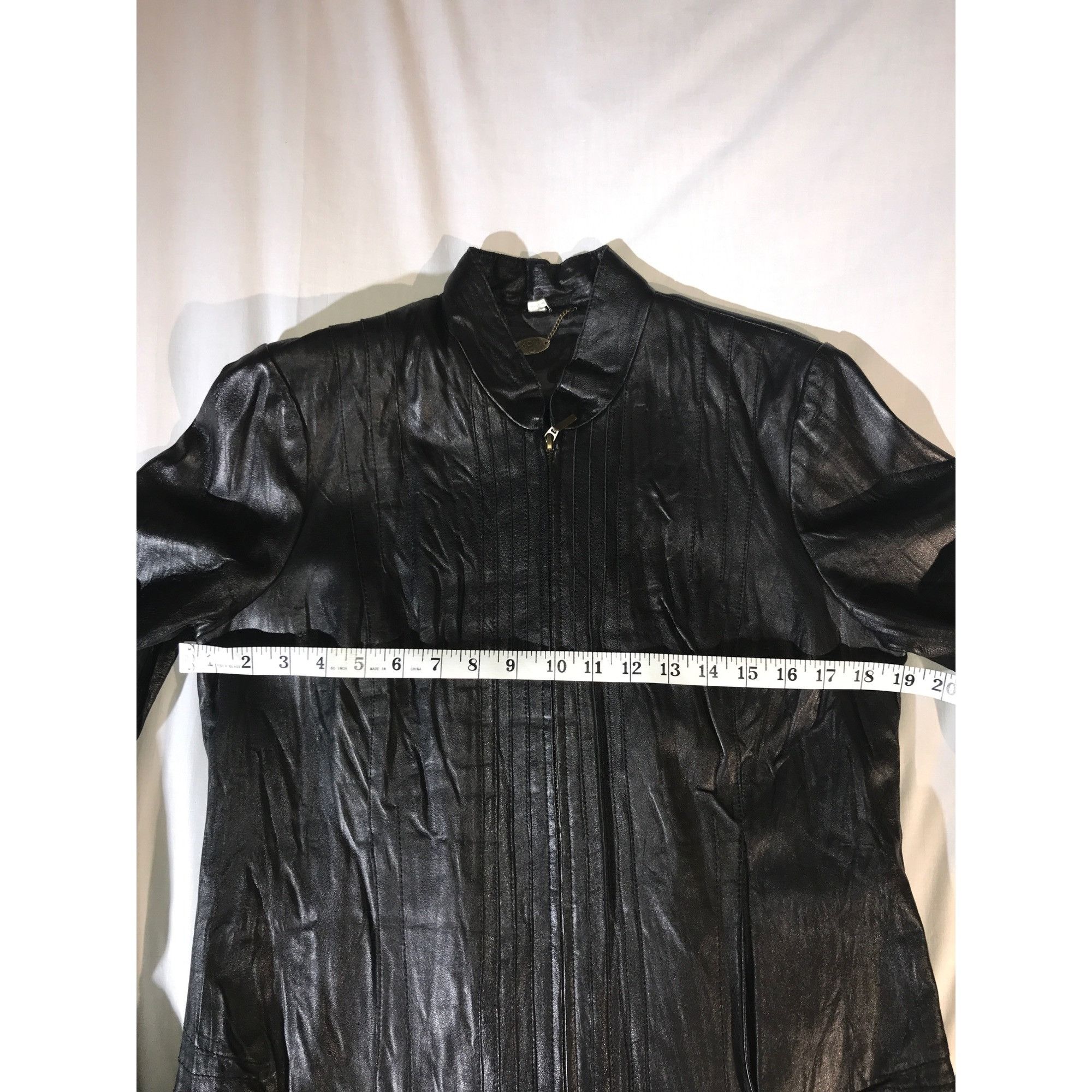 Vintage XCVI Women's Black Leather Multi-Seamed Full Zip Jacket Size L / US 10 / IT 46 - 6 Thumbnail