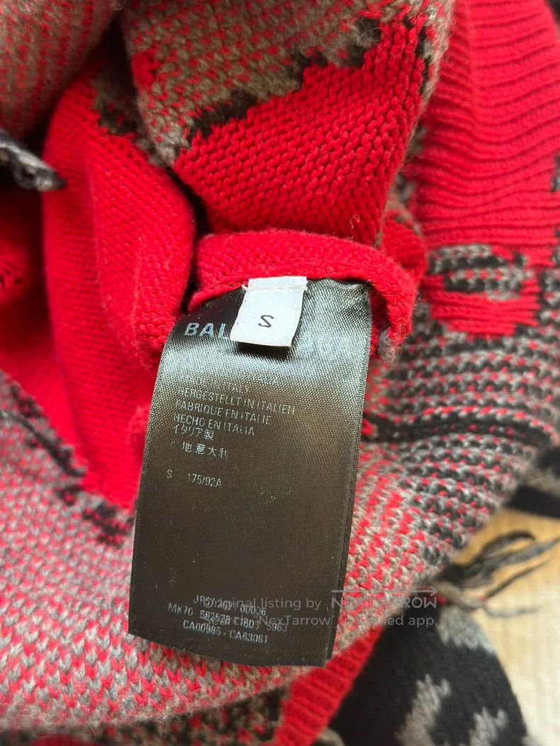Balenciaga Balenciaga Fake Two-Piece Destroyed Sweater Size US S / EU 44-46 / 1 - 3 Thumbnail