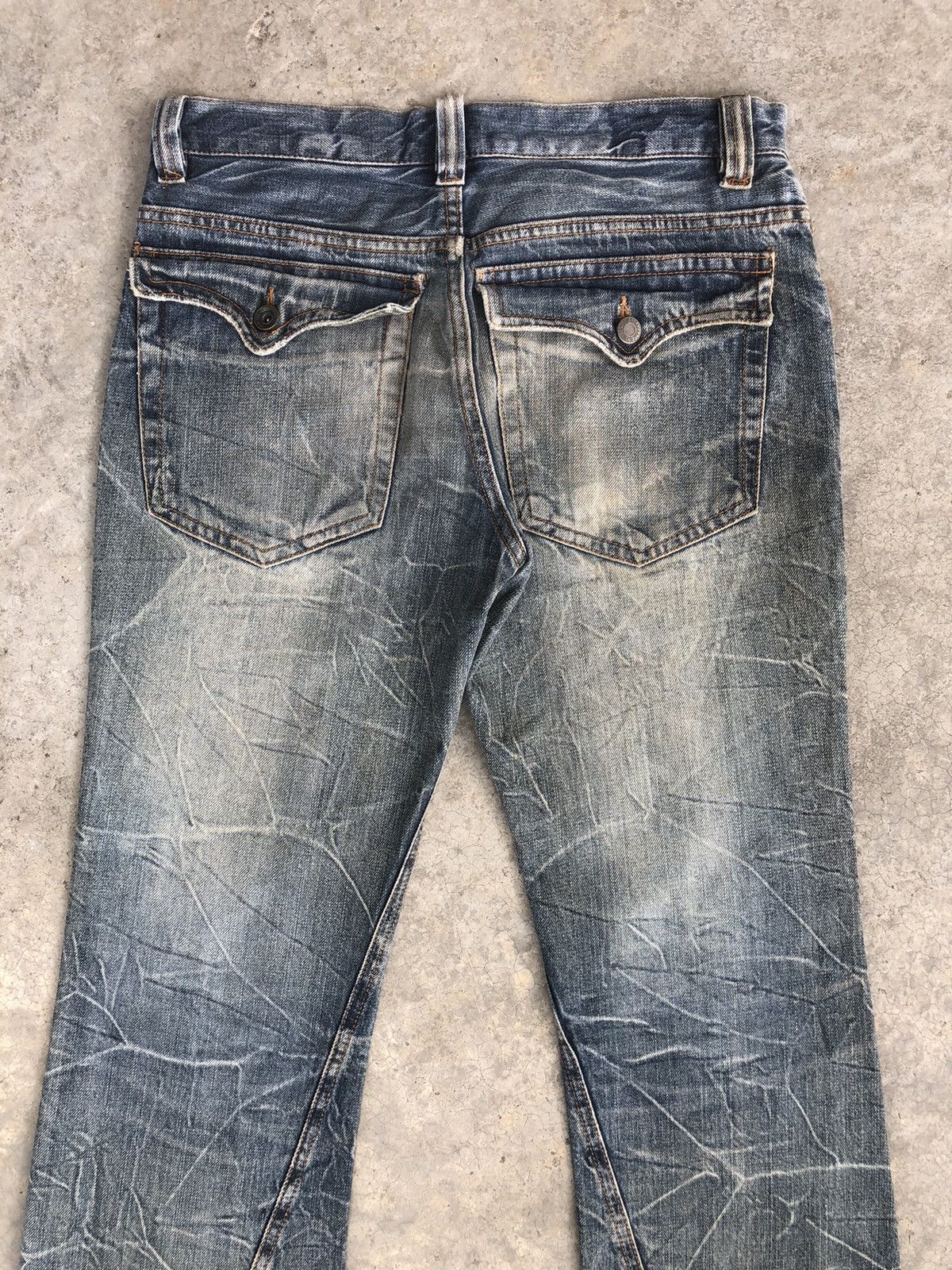 Le Grande Bleu (L.G.B.) Japanese Nylaus Flared Jeans Distressed Jeans Size US 31 - 8 Thumbnail